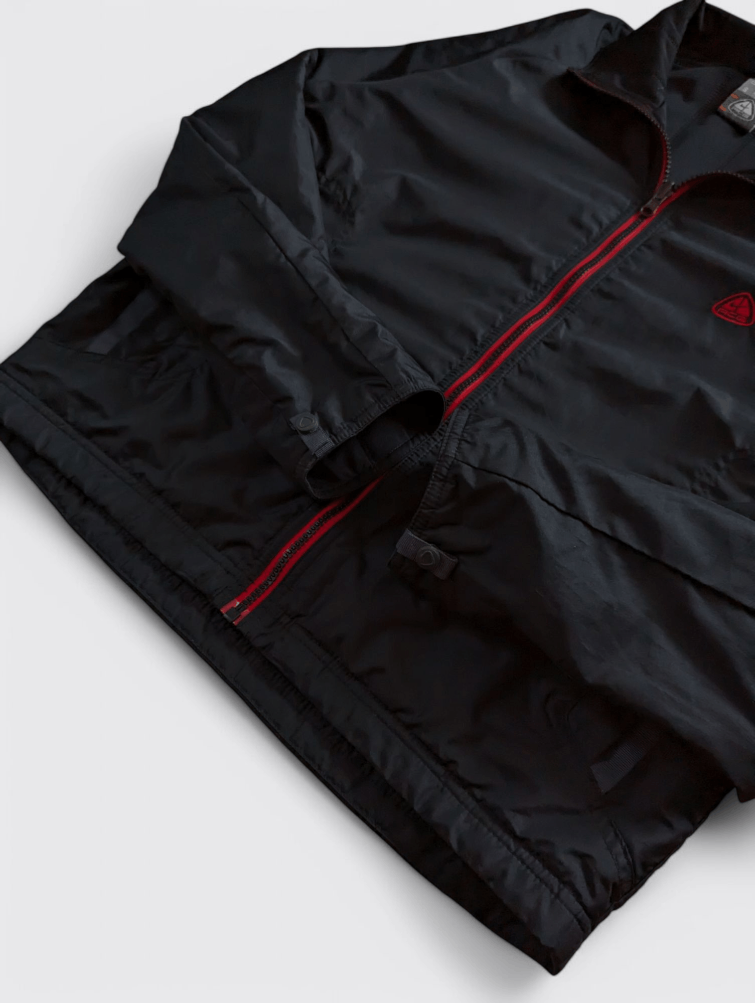 Nike ACG Nike ACG Vintage Light Jacket Size US S / EU 44-46 / 1 - 4 Thumbnail