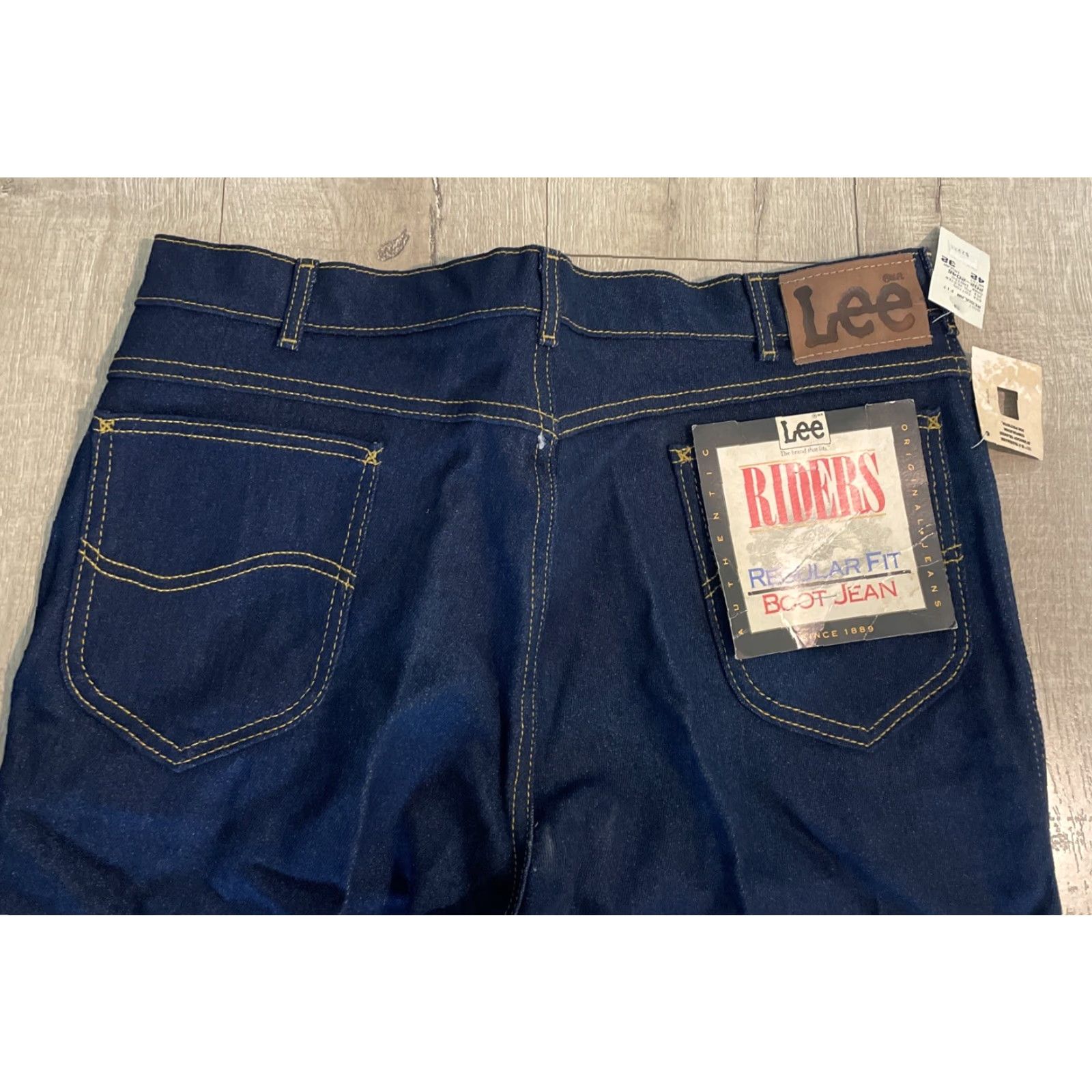 Lee VINTAGE Lee Riders Denim Jeans Men 42x32 Bootcut Regular Dark blue USA 5-Pocket Jeans Mens Size US 42 / EU 58 - 6 Thumbnail