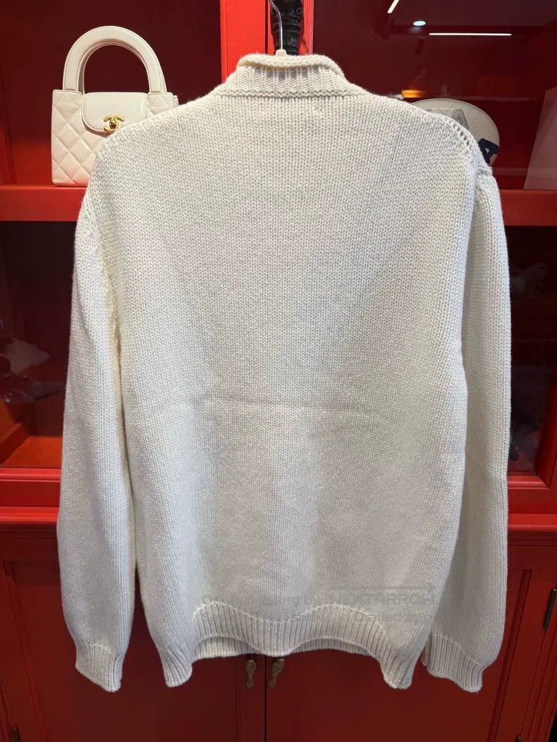 Hermes Hermes Men's Cashmere Sweater with Yellow Floral Handwork Size US L / EU 52-54 / 3 - 2 Thumbnail
