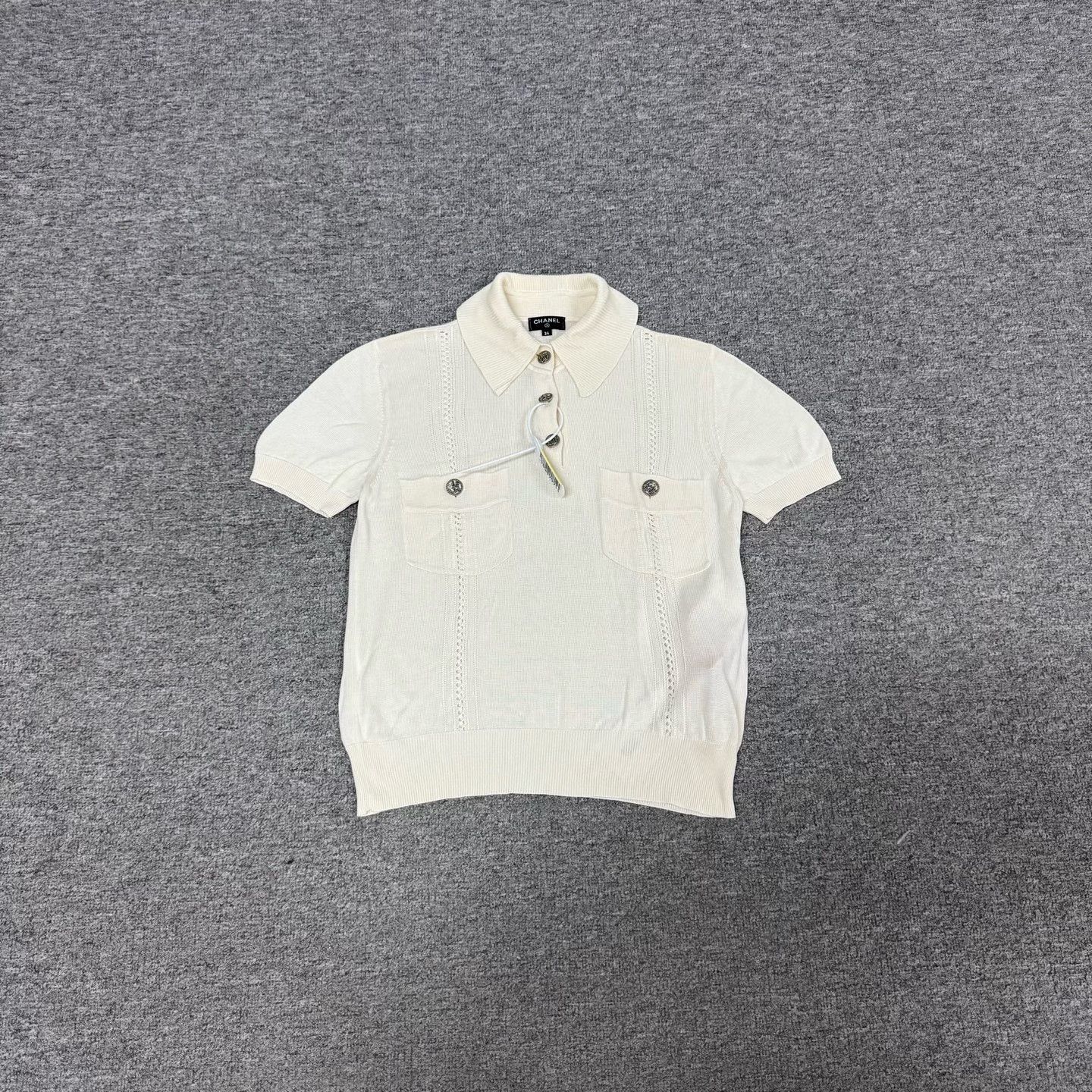 Chanel Chanel CC Logo Button Short Sleeve Knit Polo Size XXS / US 00 / IT 34 - 1 Thumbnail