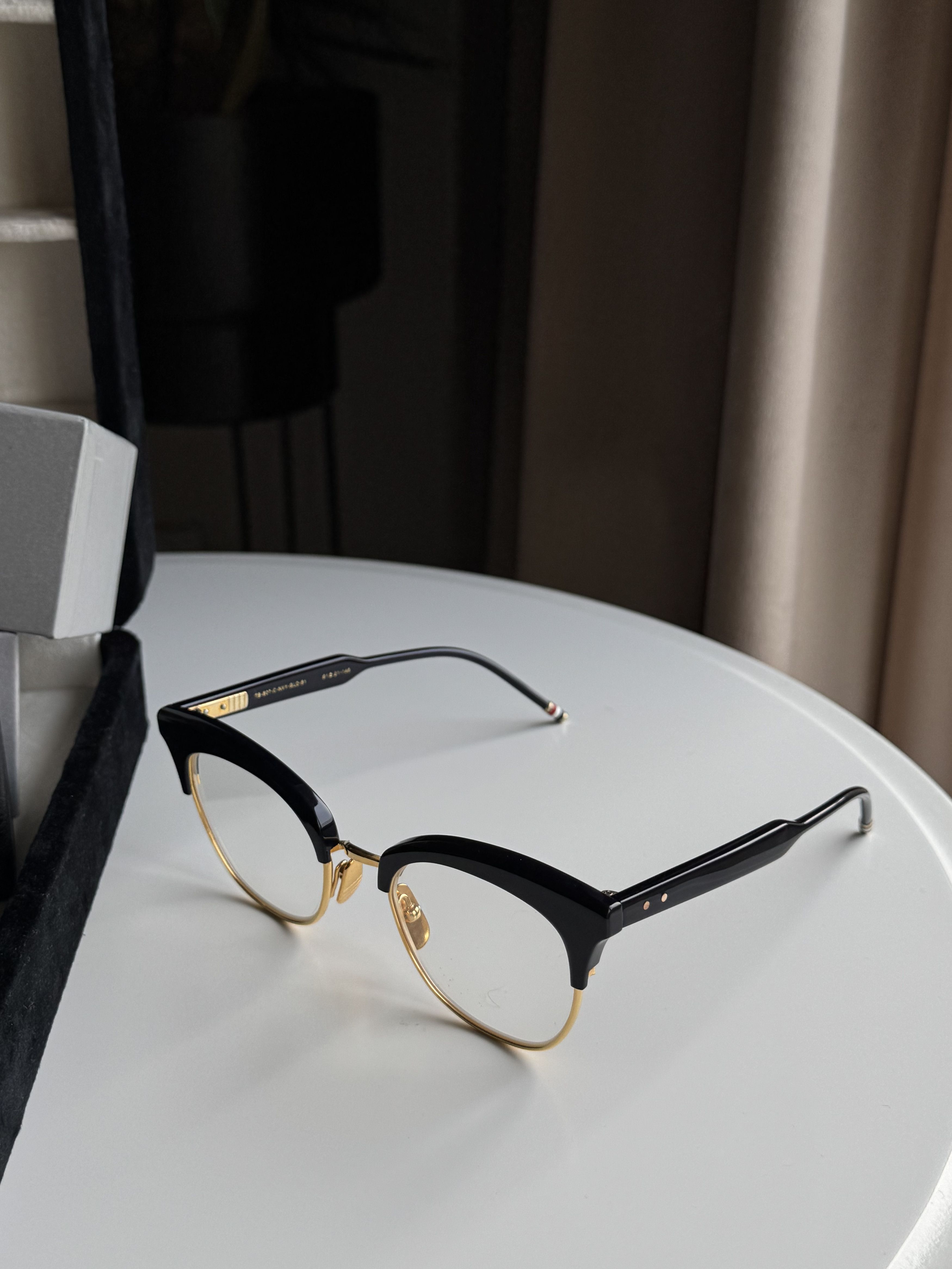 Thom Browne Thom browne Frame Size ONE SIZE - 9 Thumbnail