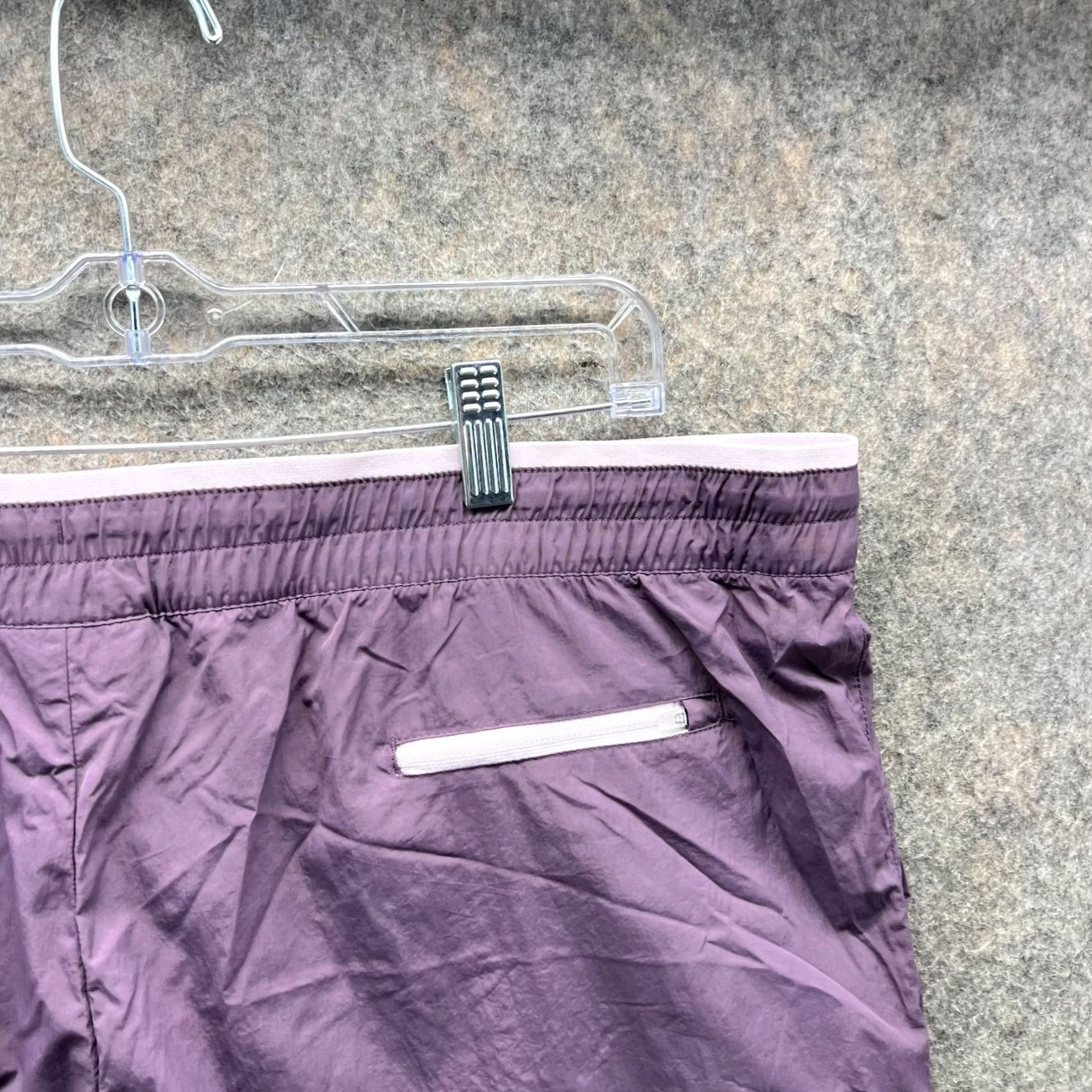 Reebok VINTAGE Reebok Pants Men 2XL Purple Focus Track Nylon Sweat Cuffed New Size US 39 - 4 Thumbnail