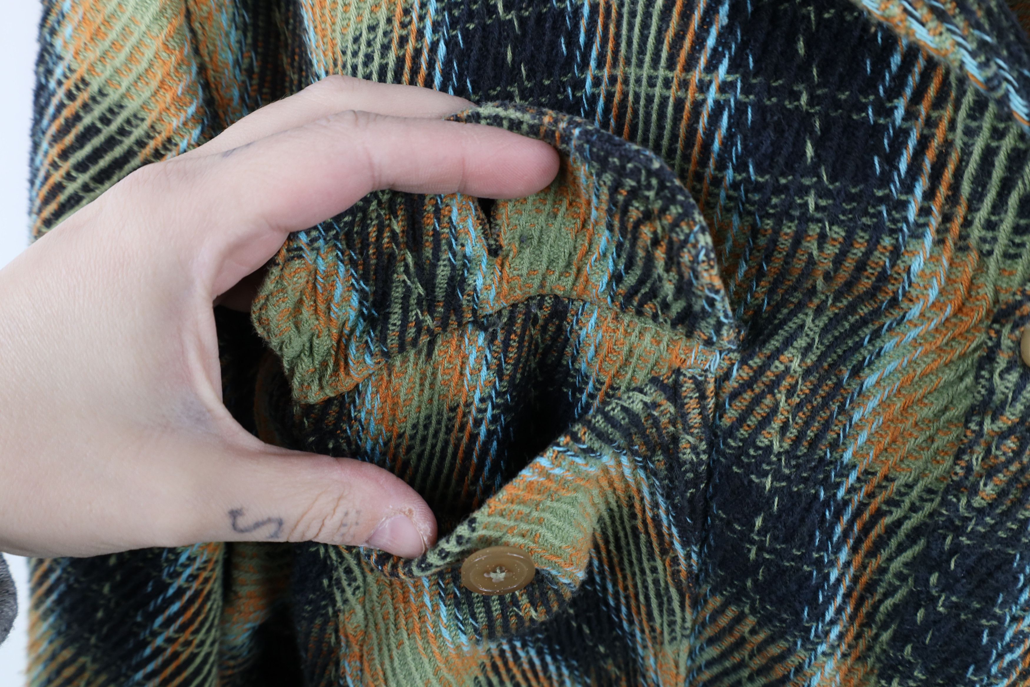 Vintage Vintage 90s Streetwear Heavy Ribbed Flannel Button Shirt Size US L / EU 52-54 / 3 - 4 Thumbnail