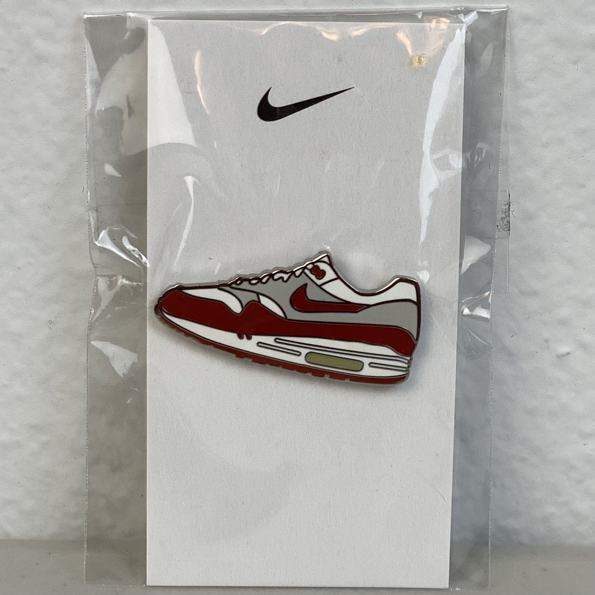 Nike Nike Air Max Day Air Max 1 Pin Brand New Deadstock Size ONE SIZE - 1 Thumbnail