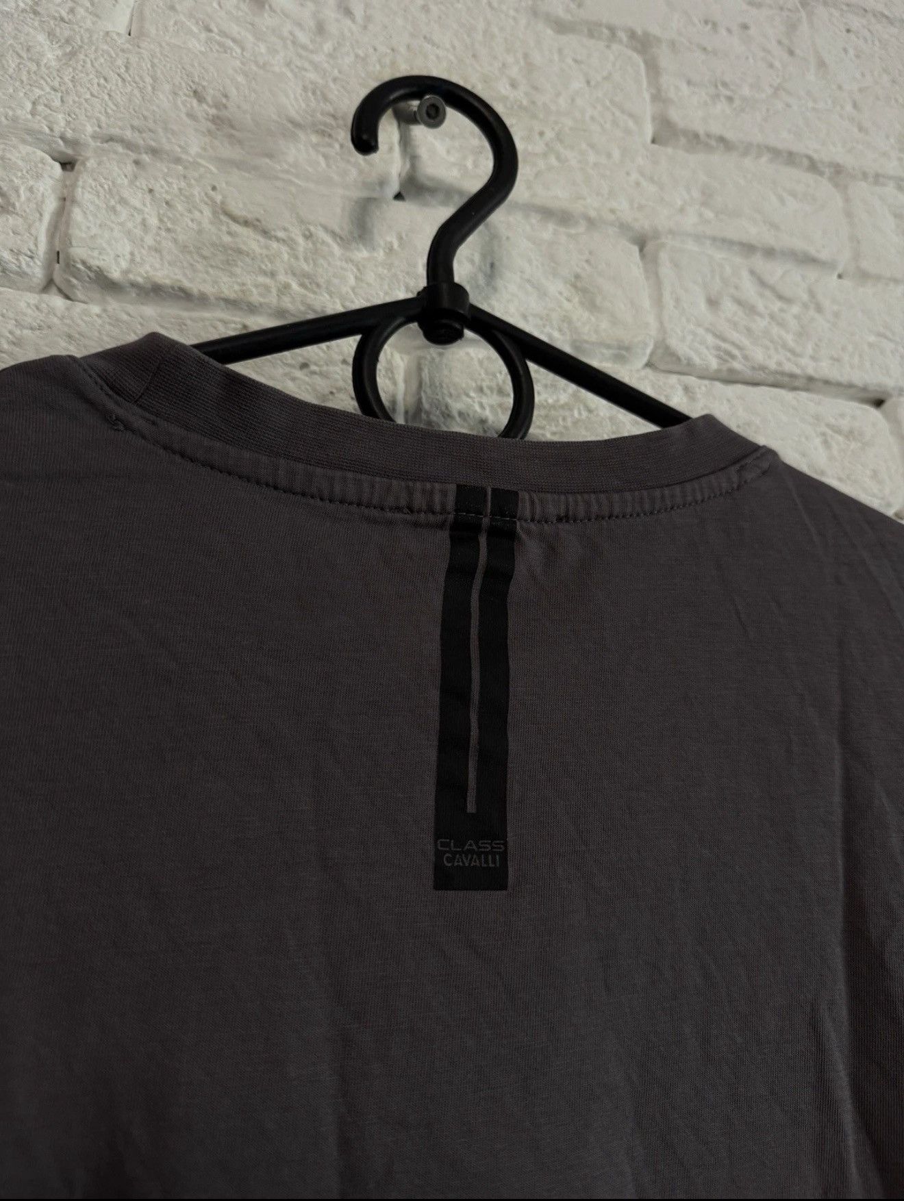 Cavalli Class Class Cavalli Y2K Tshirt Huge Logo Sz M Size US M / EU 48-50 / 2 - 6 Thumbnail