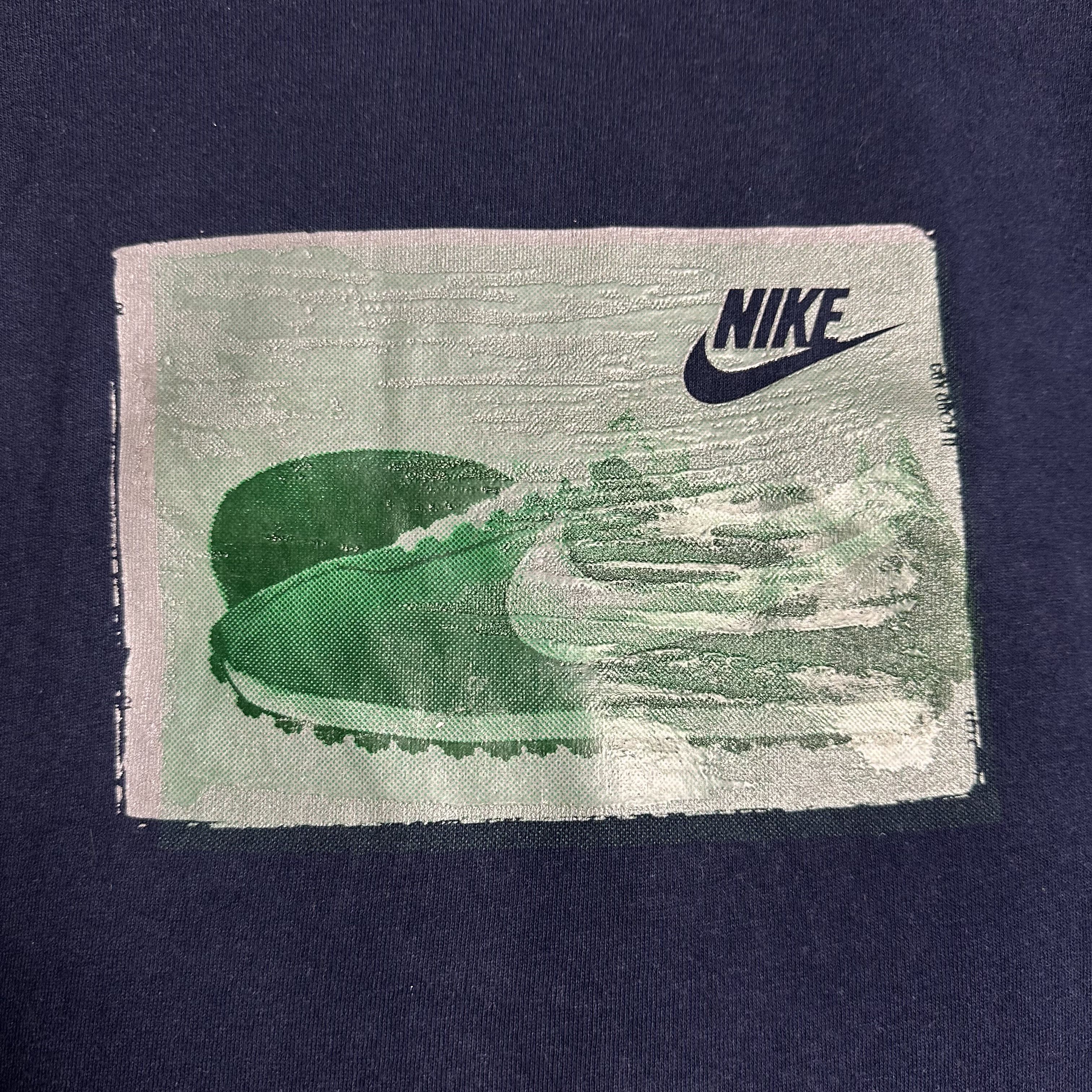 Nike 🔥RARE🔥Vintage Nike All Print Waffle Trainer Shoes T-shirt Size US XXL / EU 58 / 5 - 3 Thumbnail