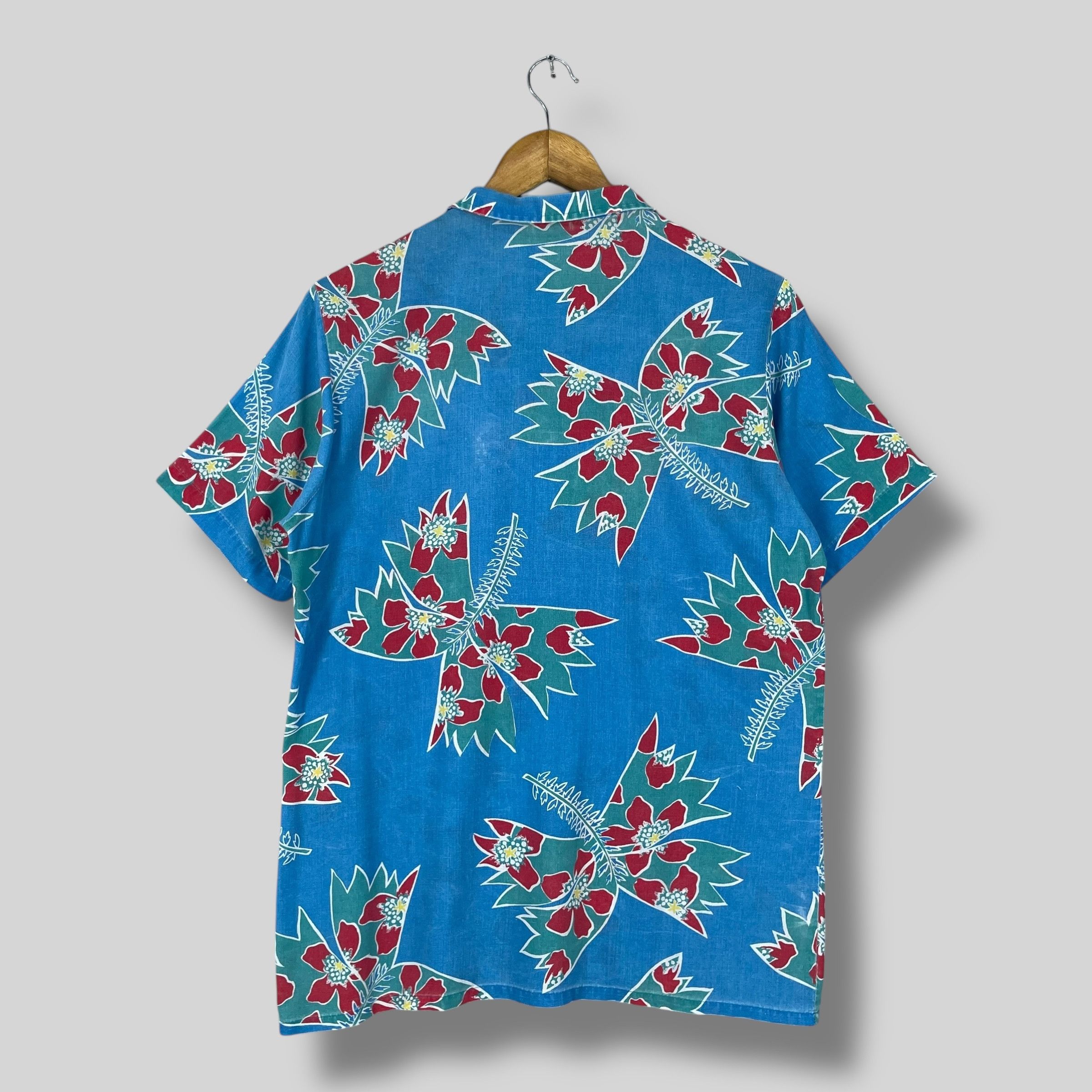 Vintage Vintage Hawaiian Abstract Aloha Tropical Floral Rayon Shirt Size US M / EU 48-50 / 2 - 7 Thumbnail