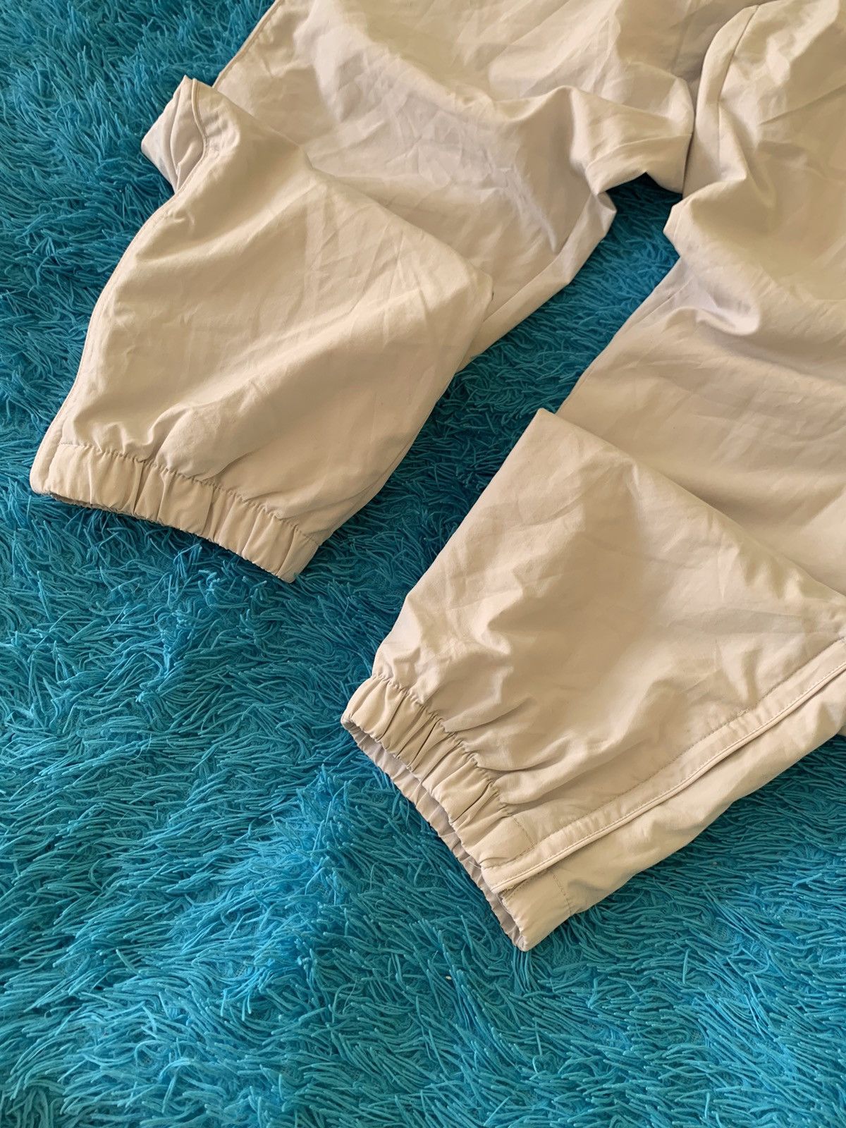 Other 00s Nike Vintage Nylon WHITE / CREAMY Joggers Baggy Pants Size US 36 / EU 52 - 3 Thumbnail