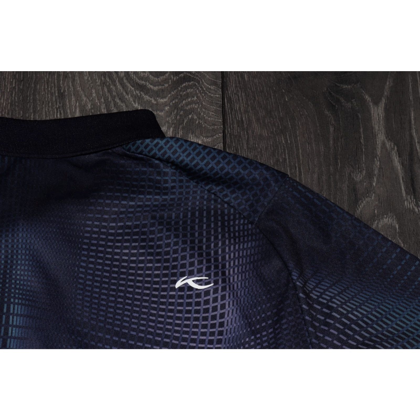 KJUS KJUS SPOT PRINTED SHORT SLEEVE POLO SHIRT GOLF JERSEY ORIGINAL SIZE MENS LARGE Size US L / EU 52-54 / 3 - 7 Thumbnail
