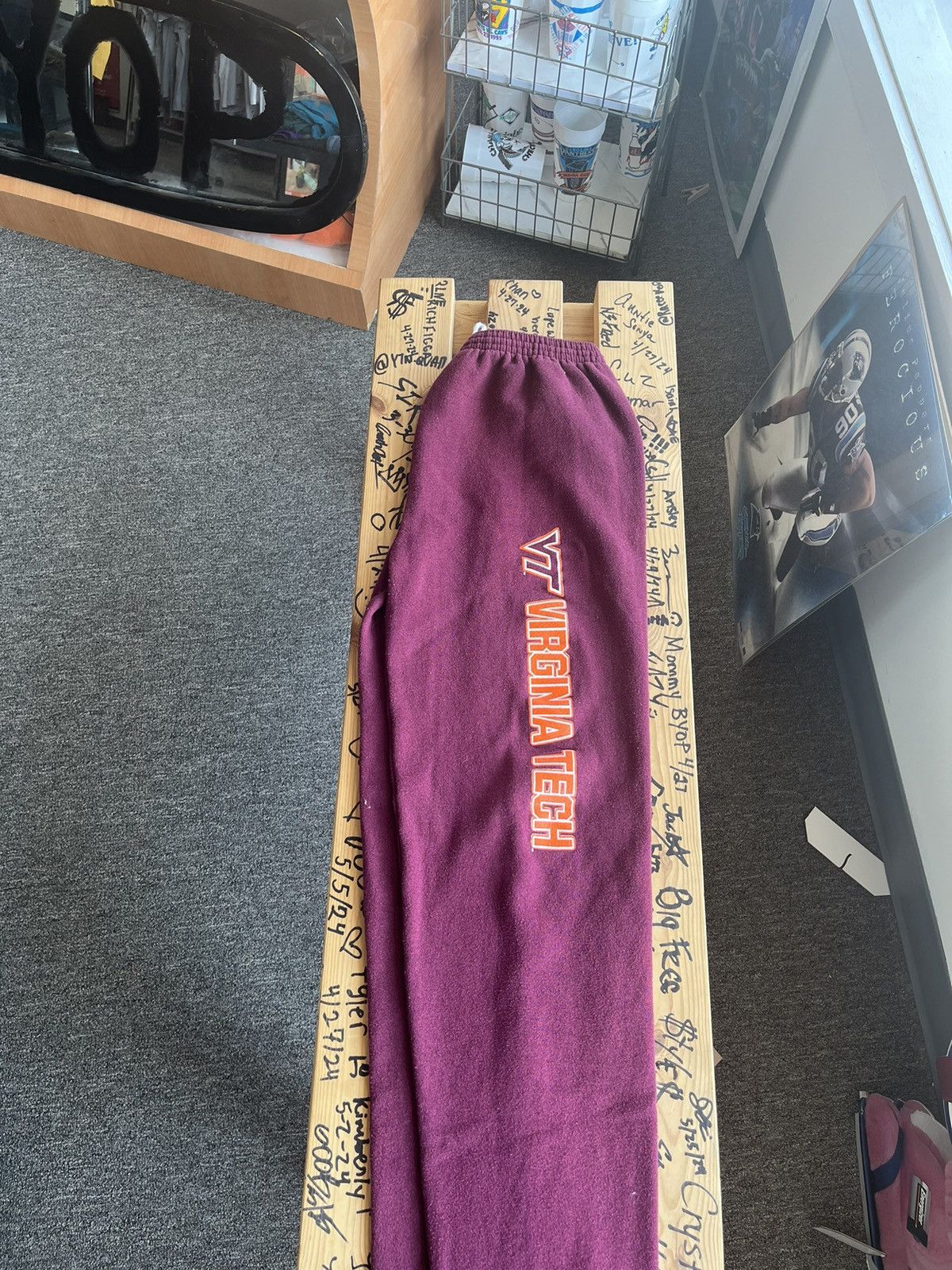Vintage Virginia Tech sweatpants X Vintage Size US 30 / EU 46 - 1 Preview