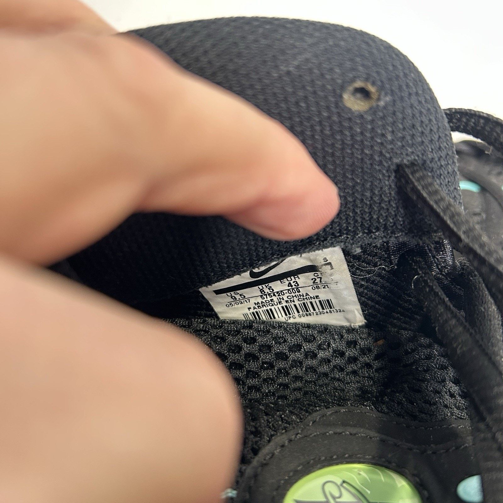 Nike Nike Air Foamposite One Premium “Abalone” 575420-009 Size US 9.5 / EU 42-43 - 9 Thumbnail