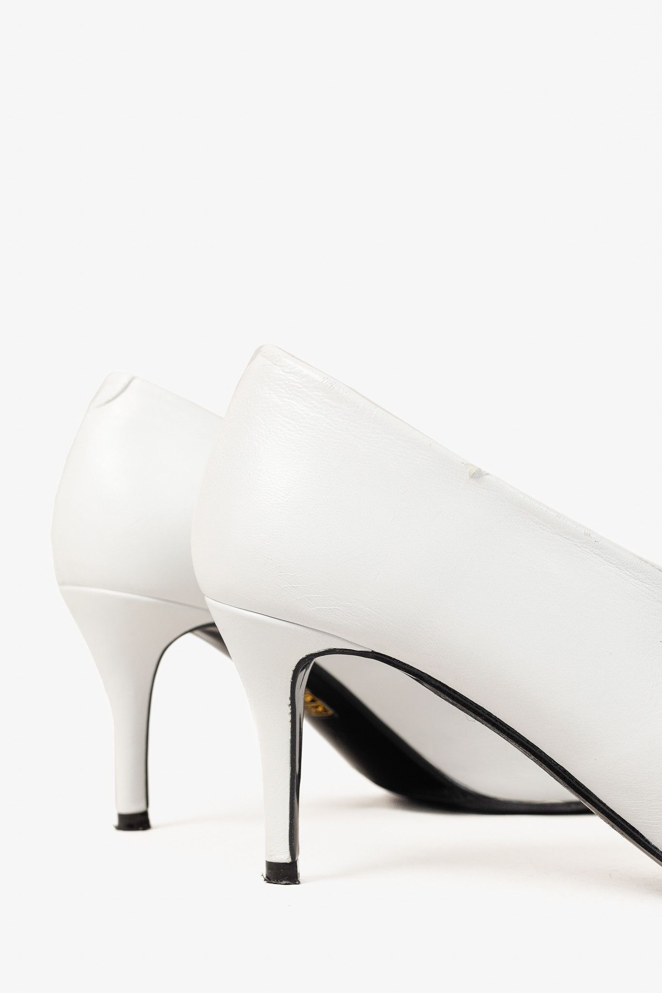 Billi Bi Billi Bi White Leather Pointed-Toe Pumps Size US 10.5 / IT 40.5 - 7 Thumbnail