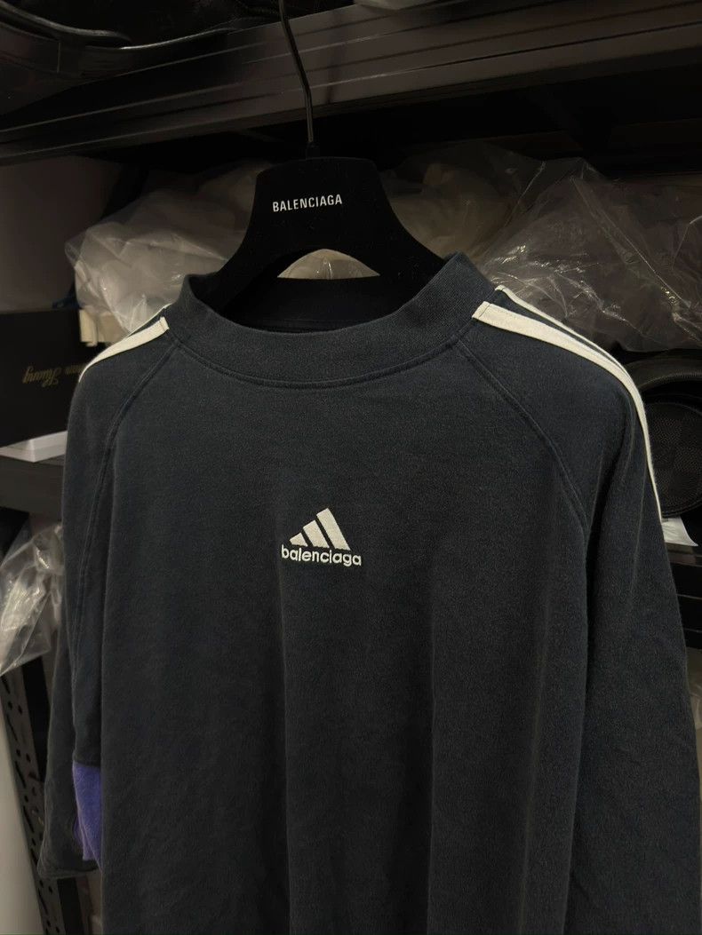 Balenciaga Balenciaga Collaboration Adidas Black Purple Dual Color Mi Size US XXL / EU 58 / 5 - 2 Thumbnail