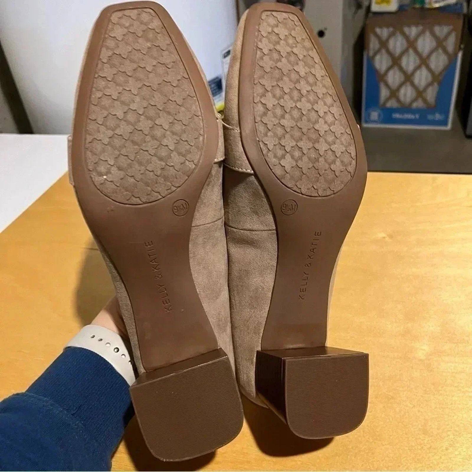 Other Kelly & Katie Beeka Tan Mules Loafers 9.5 Shoes Block Heel Size US 9.5 / IT 39.5 - 10 Thumbnail