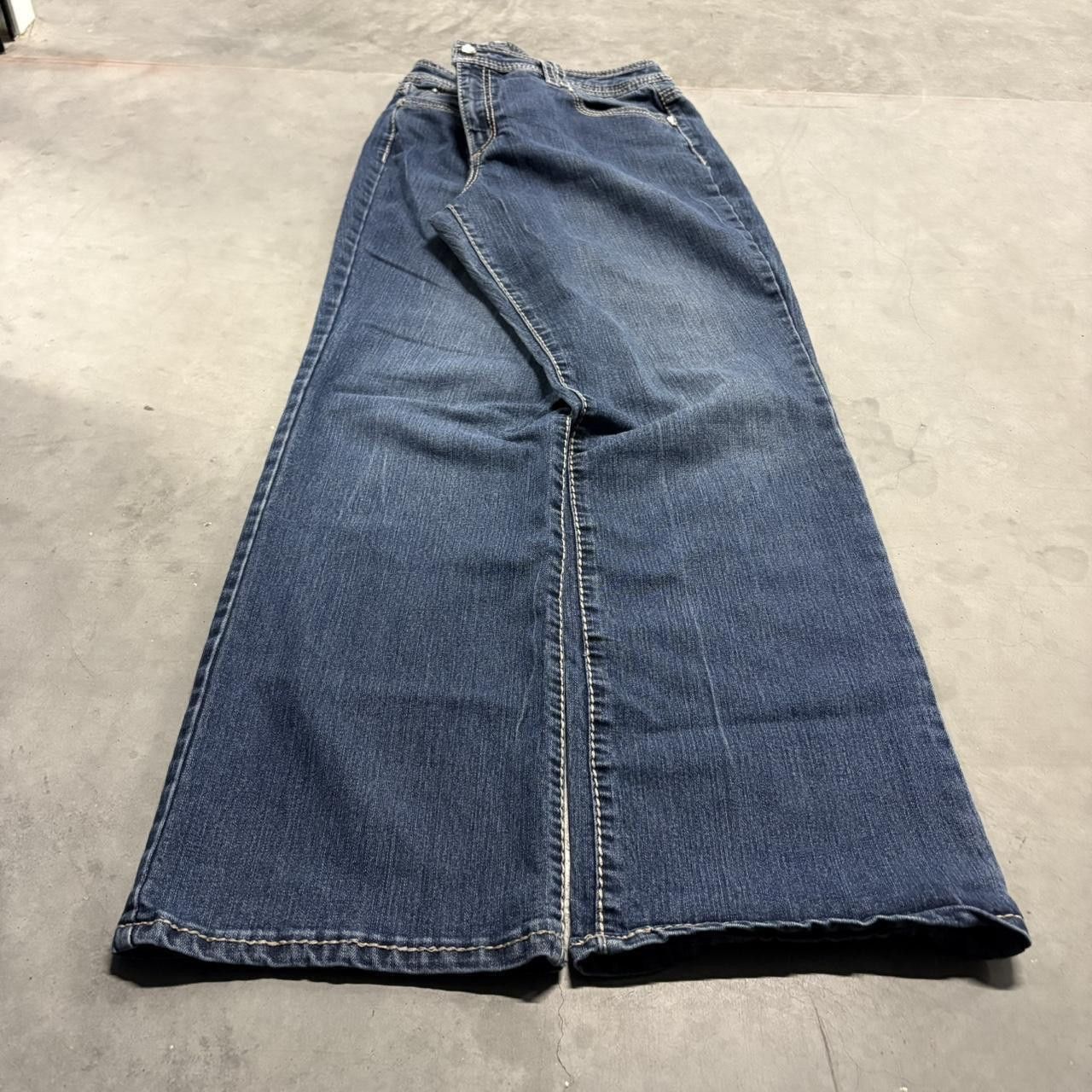 Vintage Crazy Vintage Y2K/2000s WideLeg Embroidered Pocket Grunge Skater Style Dark Wash Denim Jeans! Size US 36 / EU 52 - 3 Thumbnail