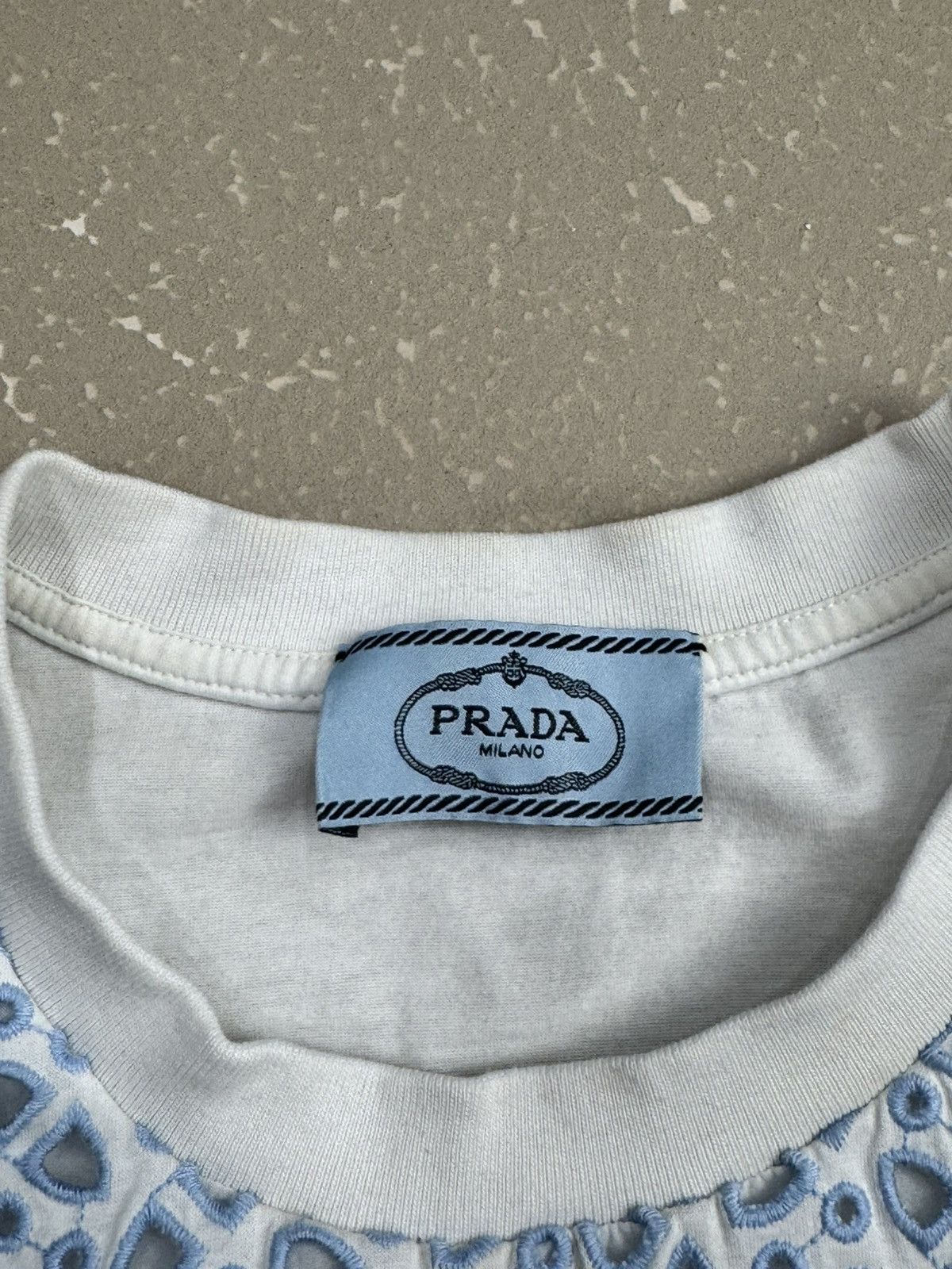 Prada PRADA Classic casual mesh White boxy T-Shirt no tab Size XS / US 0-2 / IT 36-38 - 3 Thumbnail