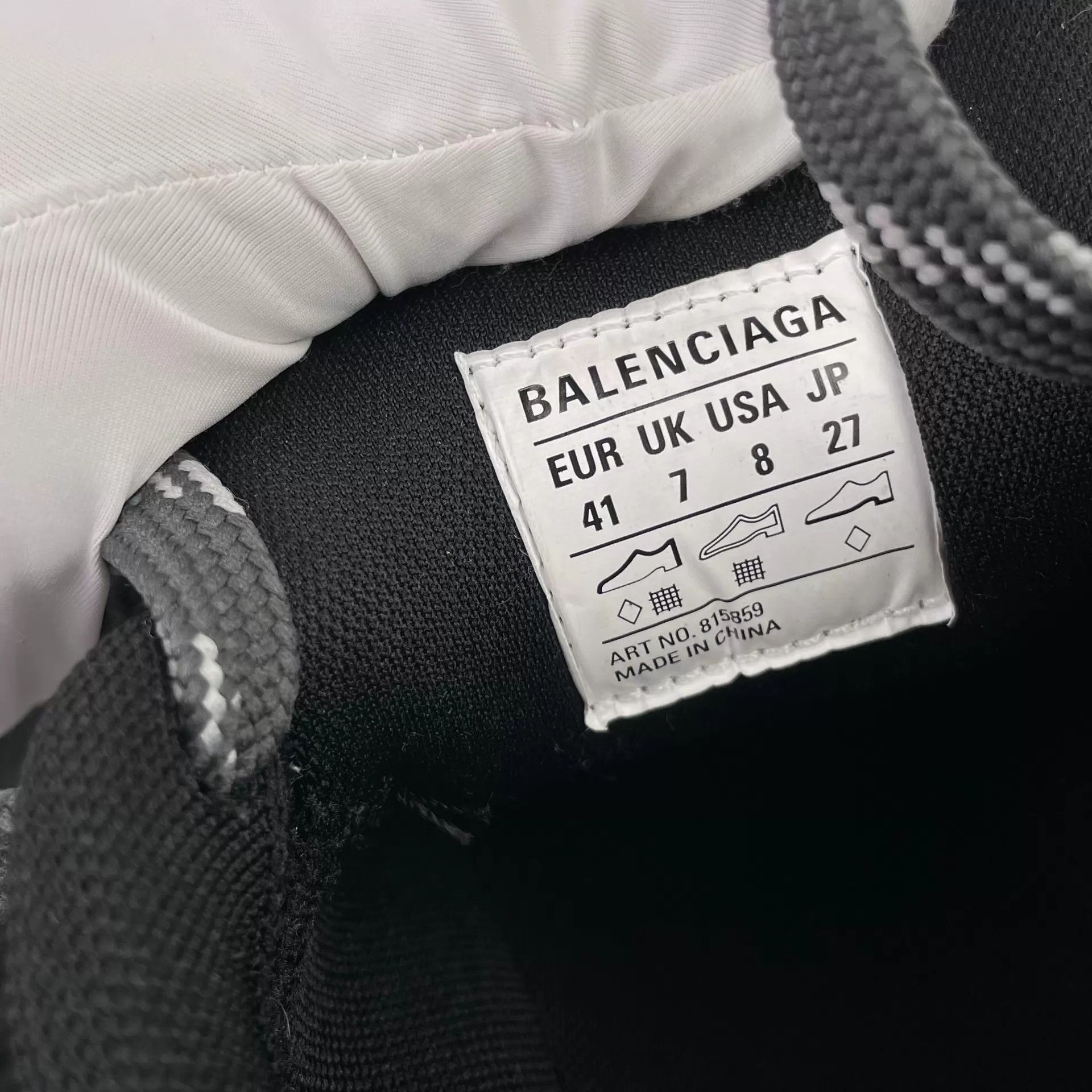 Balenciaga Balenciaga Men's Gray 41 Sneakers S Full Set Ticket Size US 8 / EU 41 - 7 Thumbnail