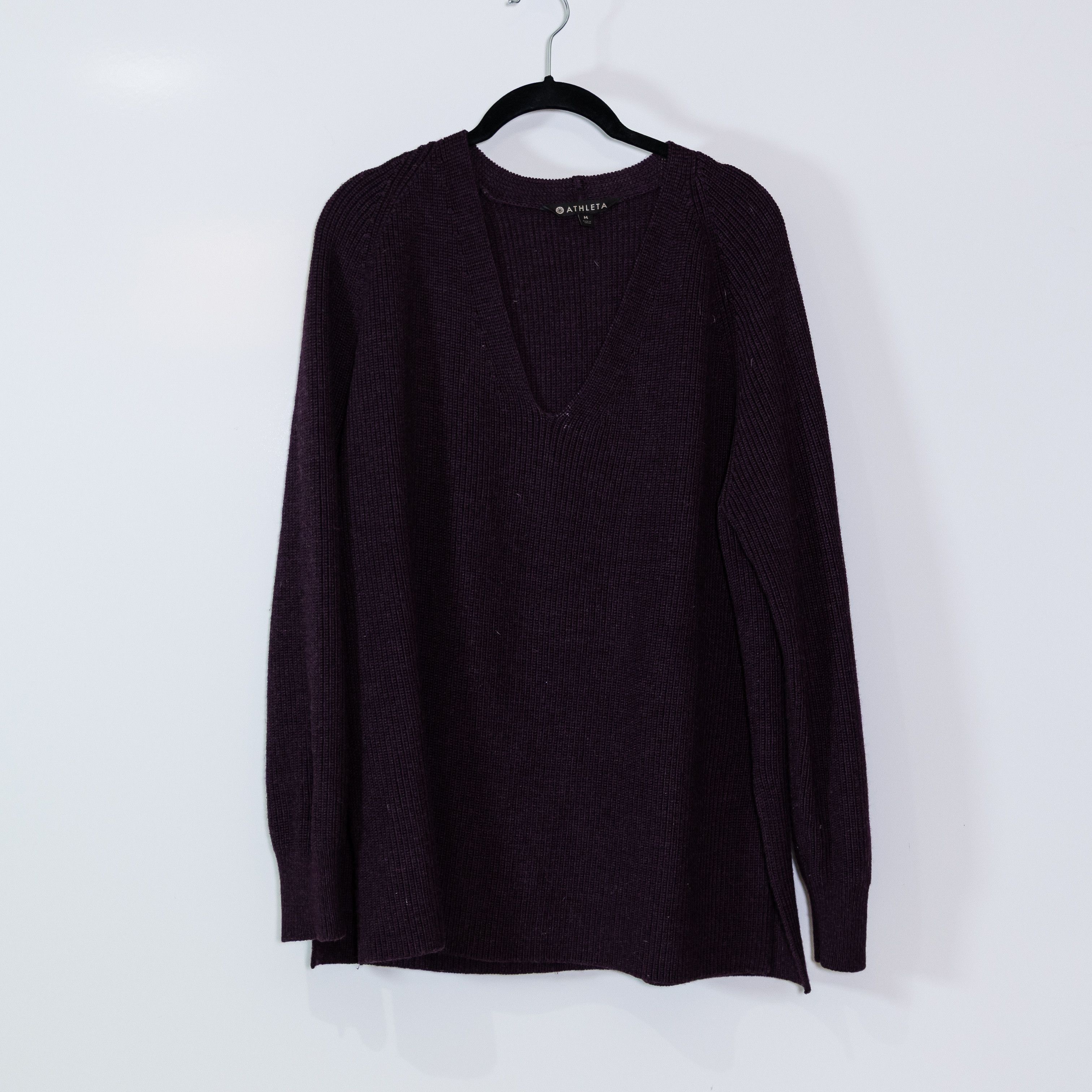 Athleta Athleta Switchback Merino Fine Wool Knit Size M / US 6-8 / IT 42-44 - 1 Thumbnail