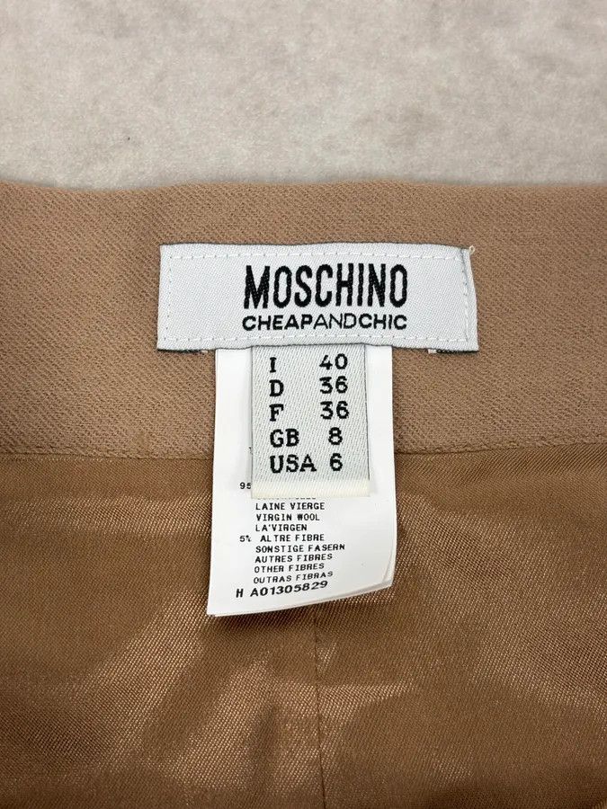 Moschino 2000s Moschino Beige Classy Skirt Size 26" / US 2 / IT 38 - 8 Thumbnail