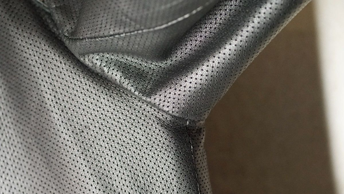 Brioni Brioni Black Perforated Leather Jacket - Size 50 (IT) Size US M / EU 48-50 / 2 - 22 Thumbnail