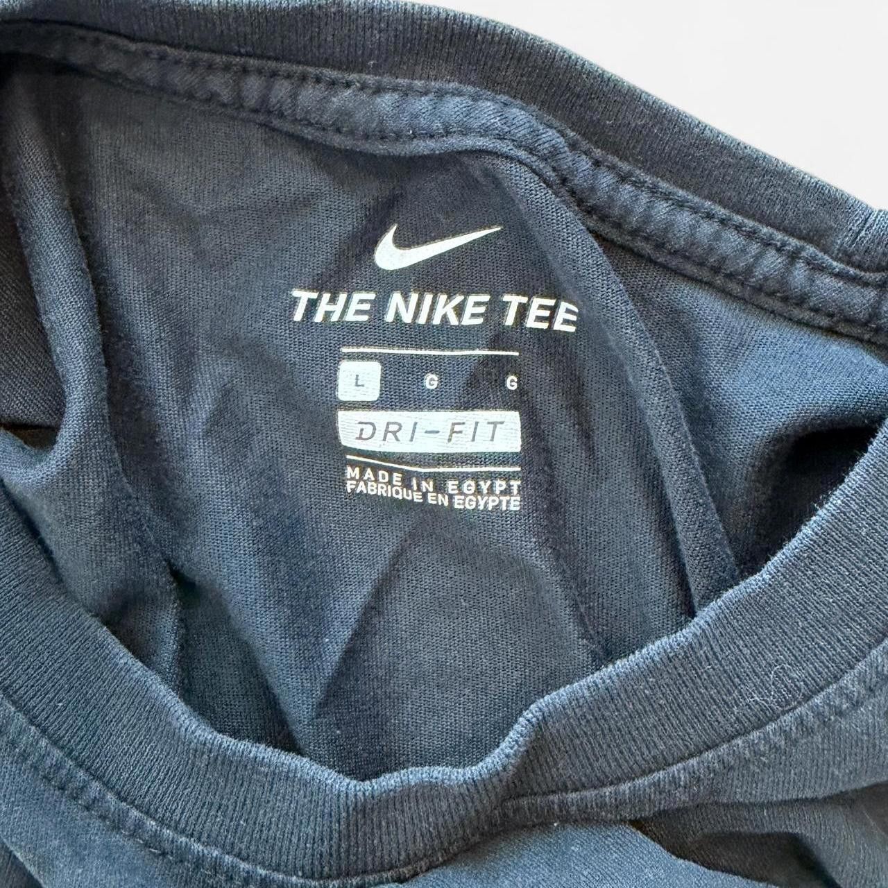 Nike Nike Men's black navy T-shirts Size US L / EU 52-54 / 3 - 2 Thumbnail