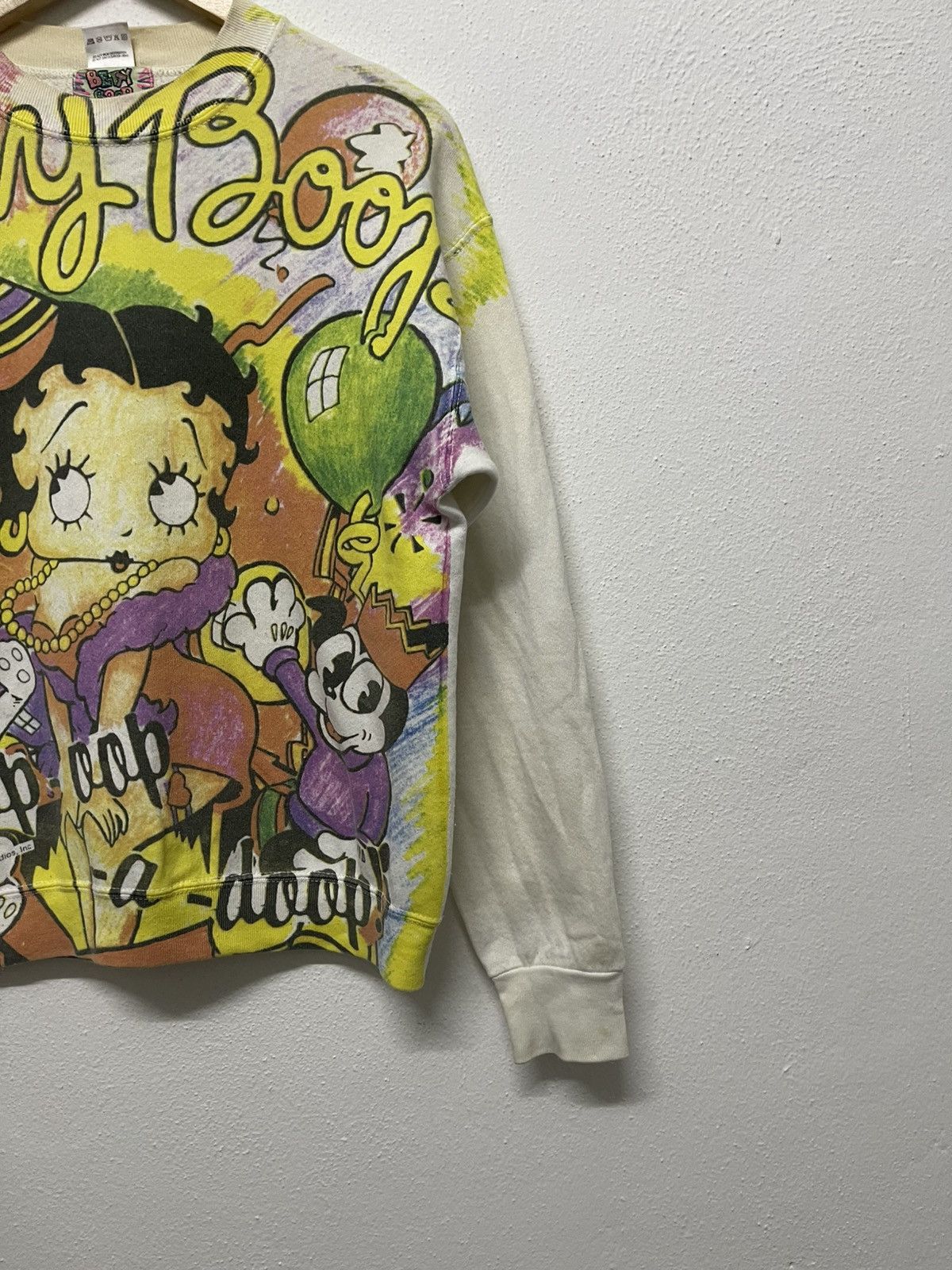 Cartoon Network 90s BETTY BOOP AOP SWEATSHIRT RARE DESIGN Size US M / EU 48-50 / 2 - 3 Thumbnail