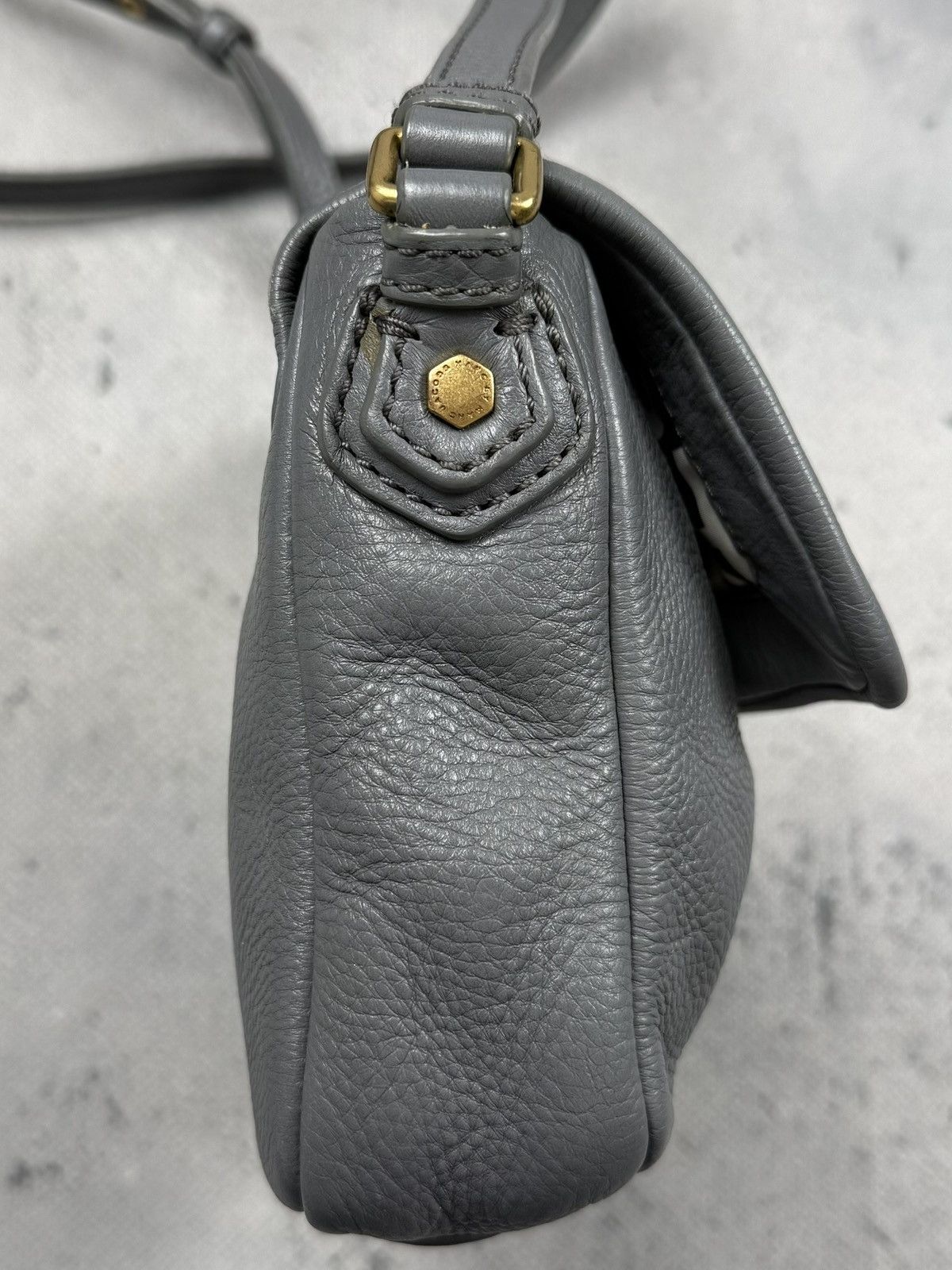 Marc by Marc Jacobs Marc By Marc Jacobs Grey Leather Crossbody Shoulder Bag y2k Size ONE SIZE - 4 Thumbnail