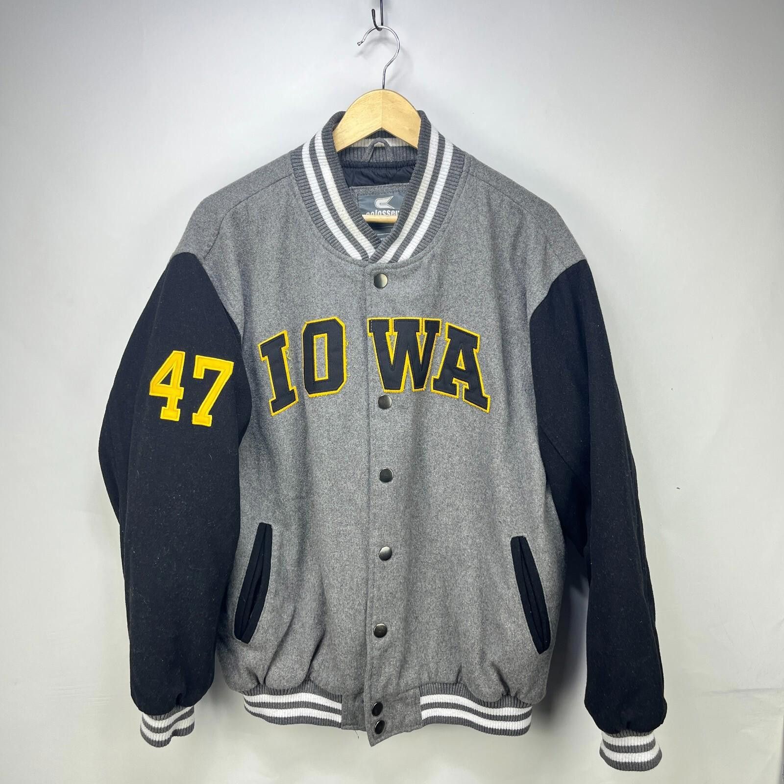 Other Vintage Iowa Hawkeyes Varsity Jacket Large Quilted Size ONE SIZE - 3 Thumbnail