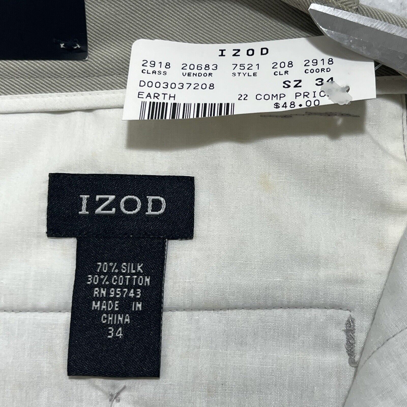 Izod IZOD Men's 34 Silk Blend Pleated Golf Shorts 9" Inseam Green Size US 34 / EU 50 - 5 Thumbnail