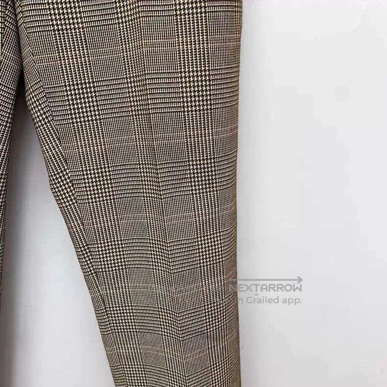 Louis Vuitton Louis Vuitton 23 styles of light brown houndstooth wool ca Size US 36 / EU 52 - 4 Thumbnail