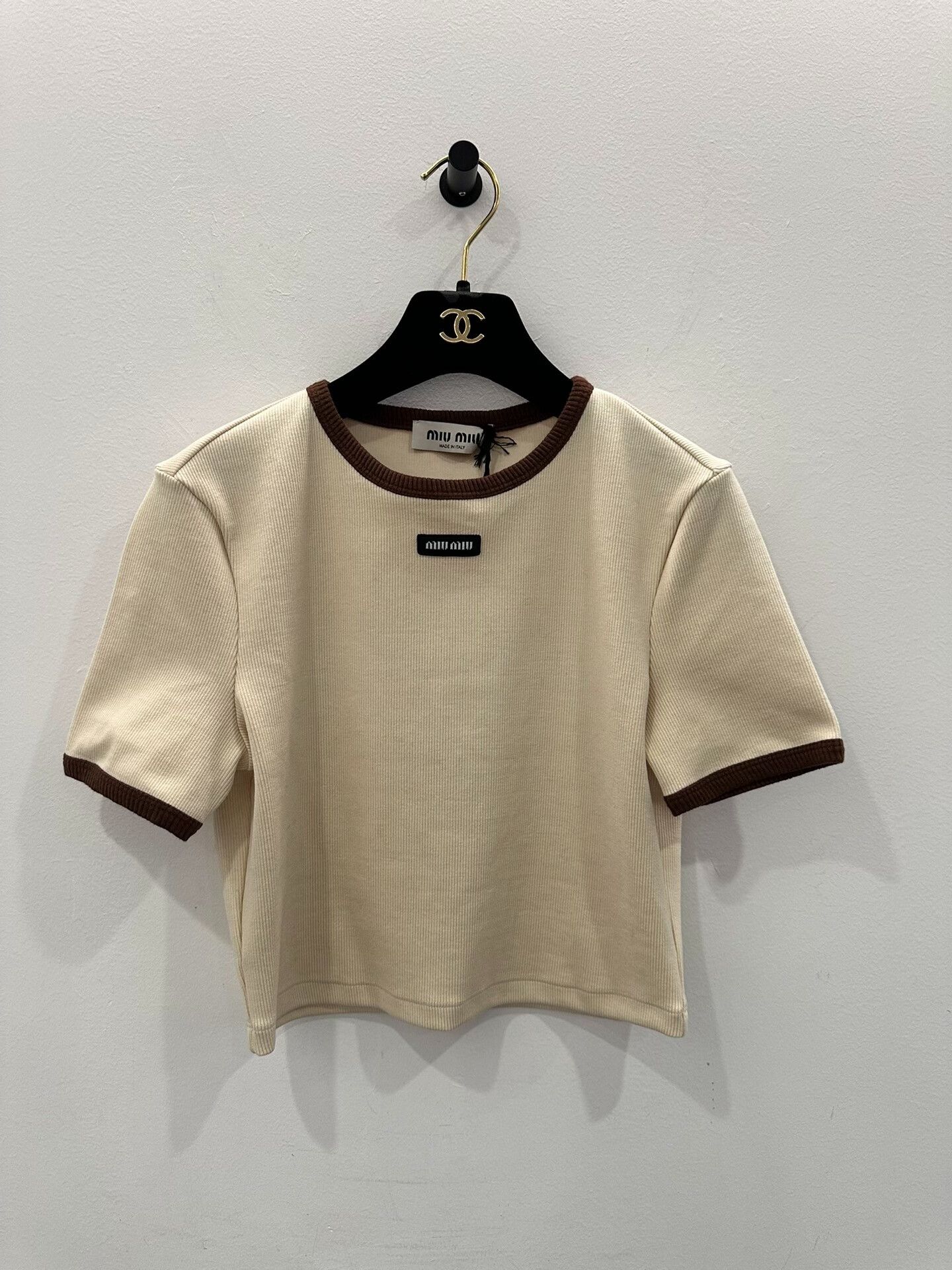 Miu Miu miumiu beige color block knit t-shirt Size US M / EU 48-50 / 2 - 1 Thumbnail