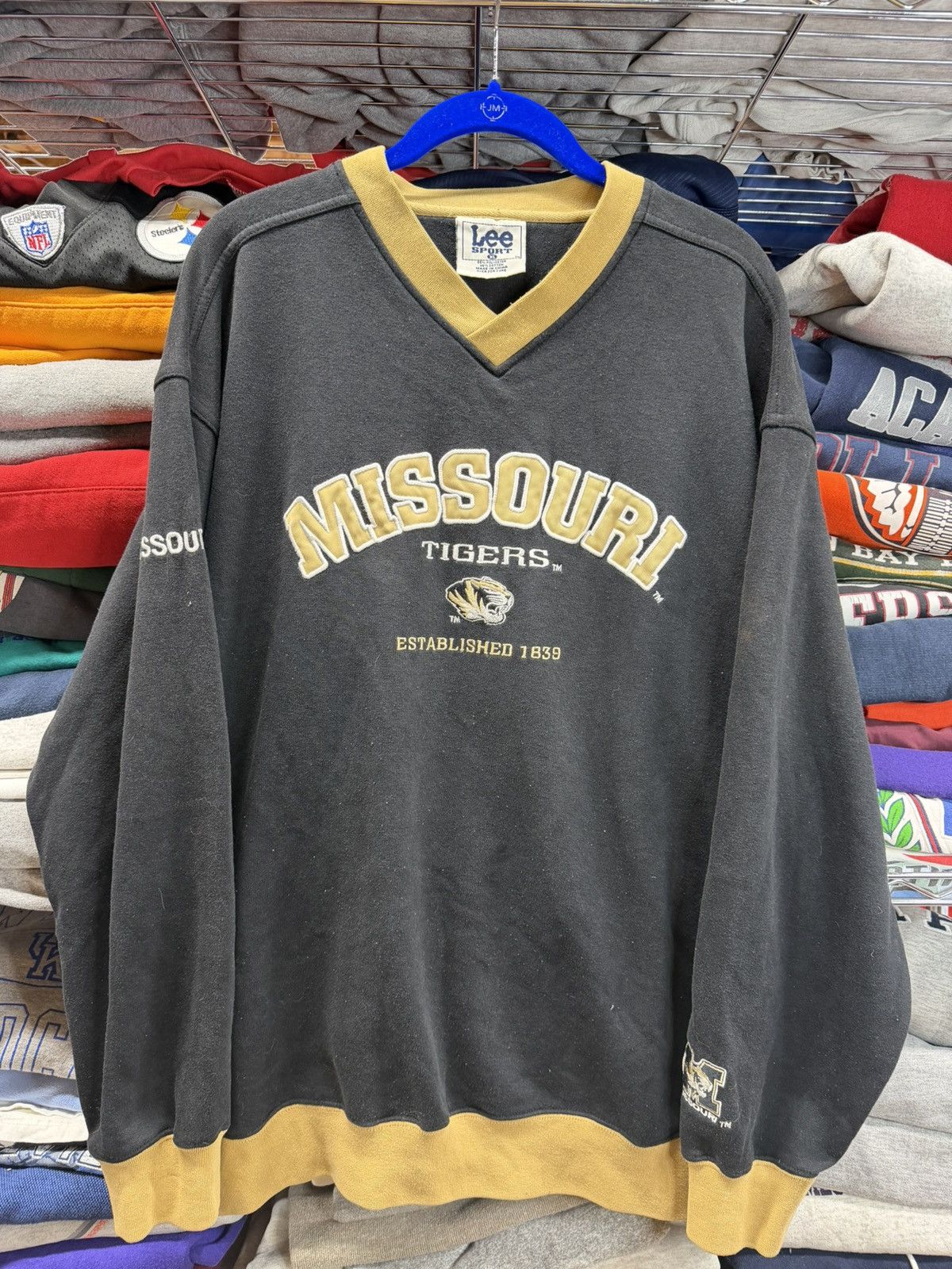 Lee Vintage 90s Mizzou Missouri Tigers Lee sports sweatshirt Size US XL / EU 56 / 4 - 1 Thumbnail