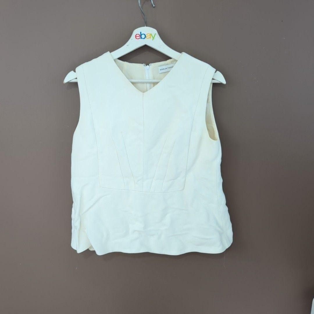 Scanlan Theodore Scanlan Theodore Blouse Womens 10 White V Neck Sleeveless Size S / US 4 / IT 40 - 1 Thumbnail