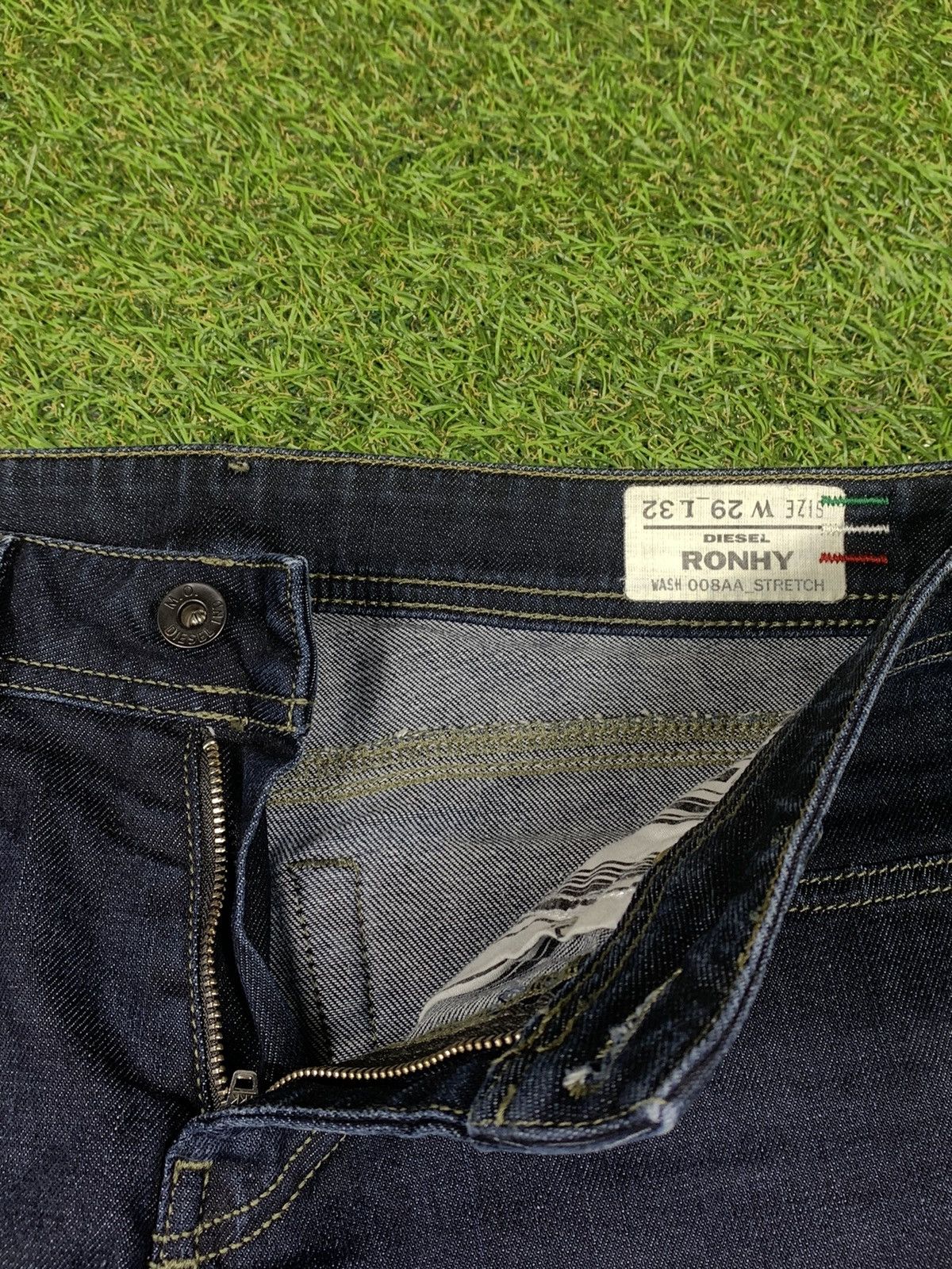 Diesel × Vintage Vintage Y2K Diesel jeans denim streetwear style size 29x32 Size 29" - 4 Thumbnail
