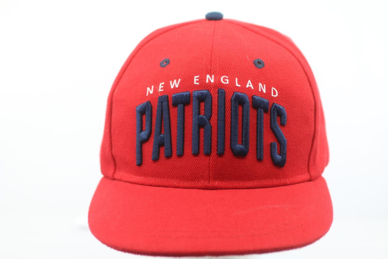 Other New England Patriots Snapback Cap Hat – NFL Budweiser Adult Size ONE SIZE - 2 Thumbnail