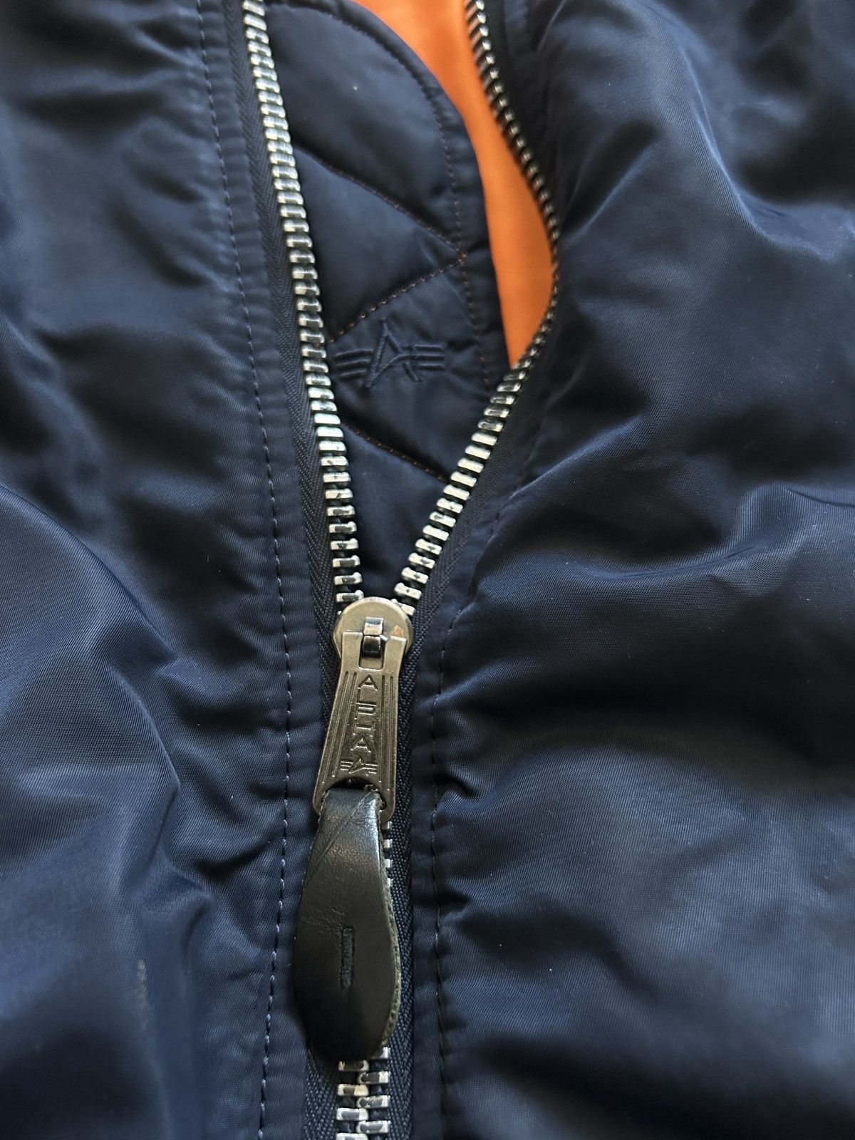 Alpha Industries Reversible 90s MA-1 Bomber jkt US army navy military usa Size US L / EU 52-54 / 3 - 2 Thumbnail