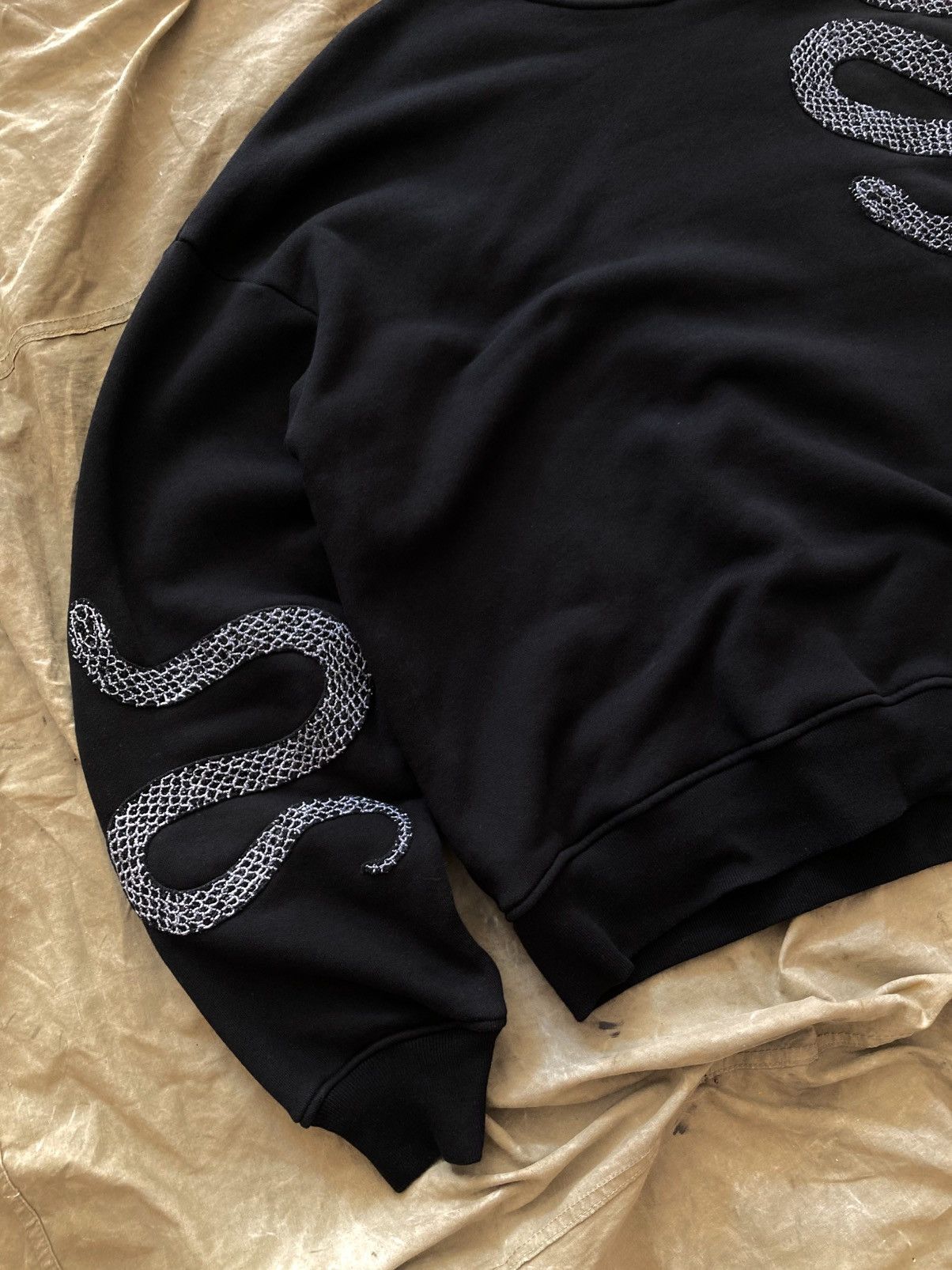 Amiri Amiri Black Glitter Snake Oversized Sweatshirt Hoodie Mens Size US XS / EU 42 / 0 - 3 Thumbnail