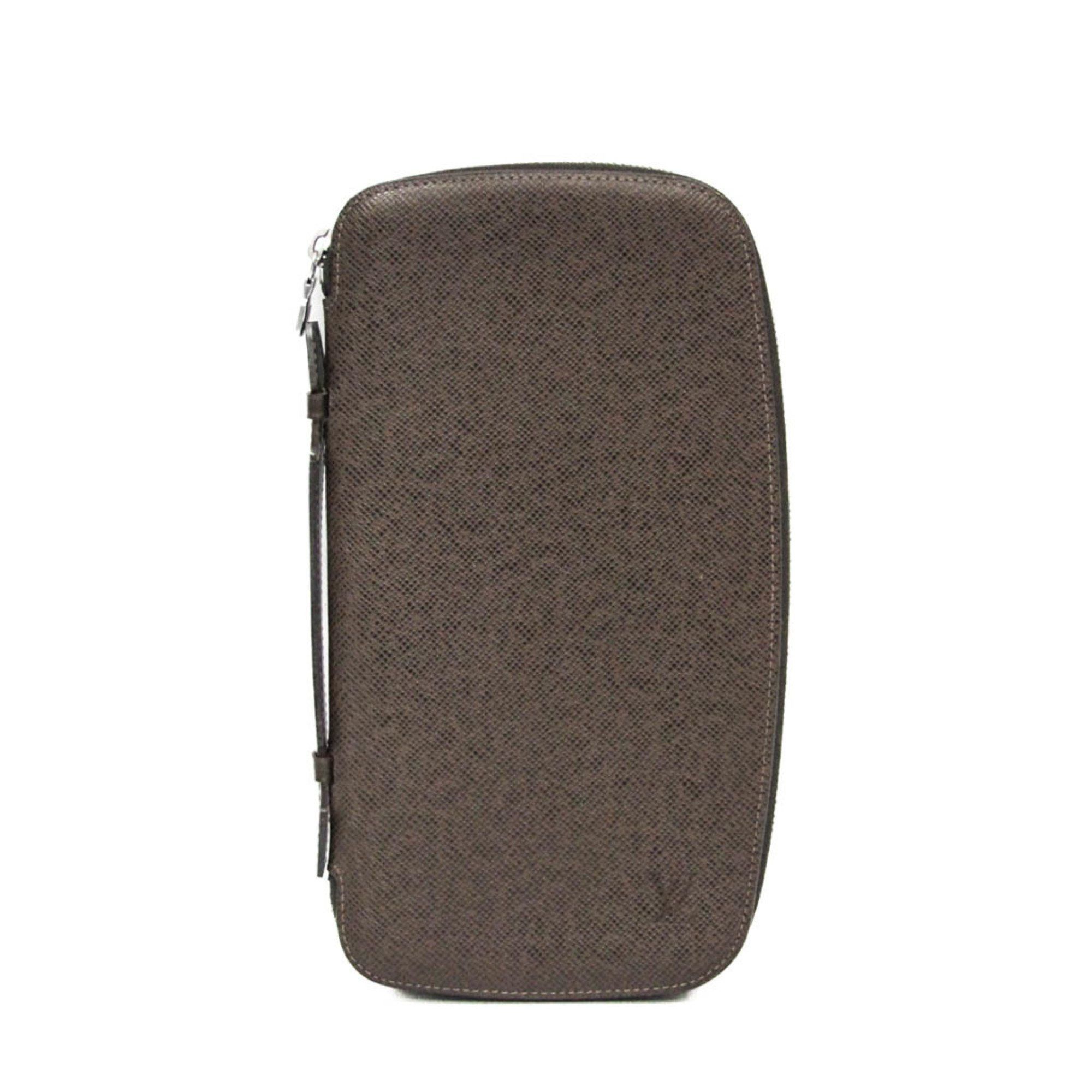 Louis Vuitton Louis Vuitton Taiga Travel Case Organizer Atoll M30658 Men's Taiga Leather Long Wallet (bi-fold) Grizzly Size ONE SIZE - 1 Thumbnail