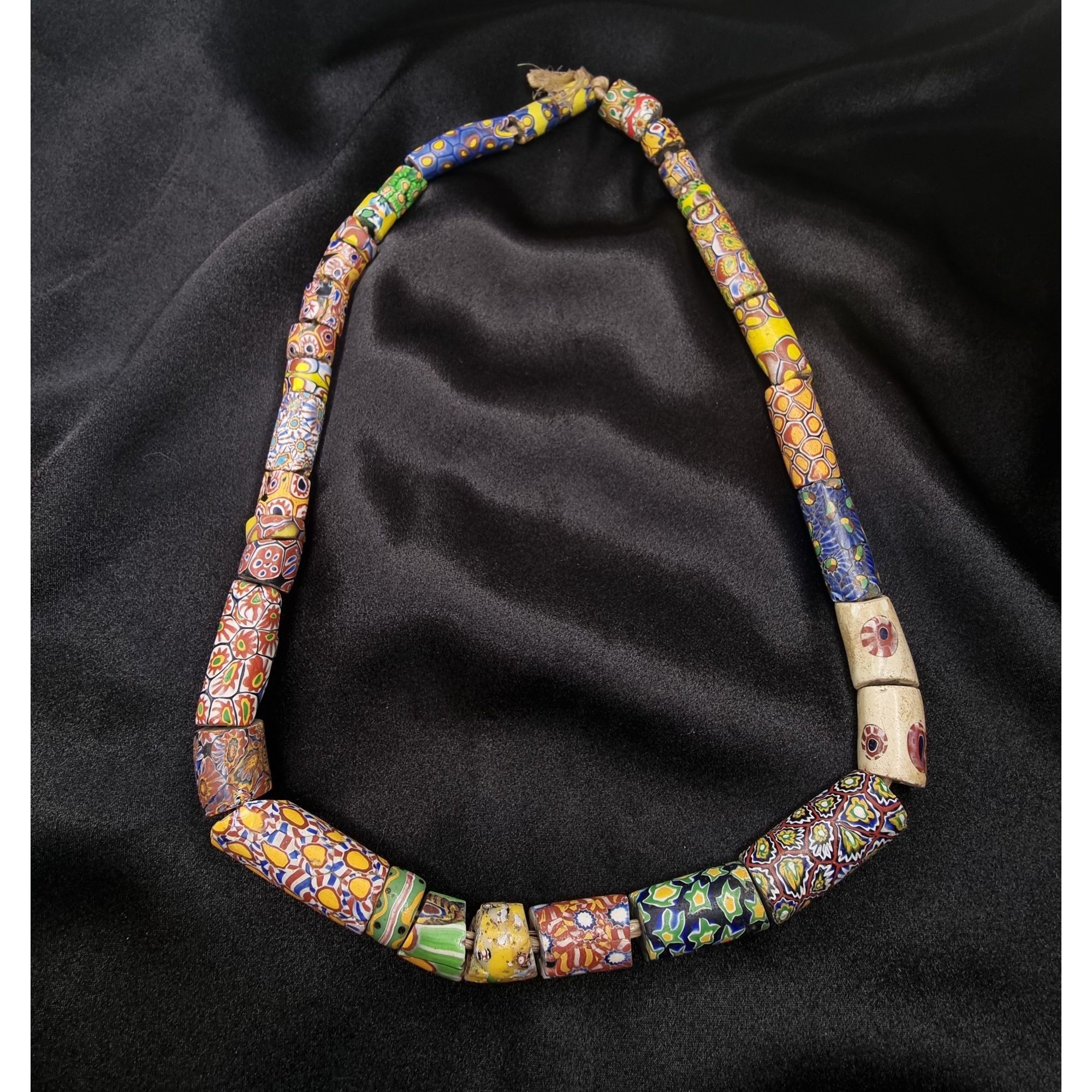 Vintage Antique Millefiori Glass Beaded Necklace With Vibrant Patter Size ONE SIZE - 4 Thumbnail