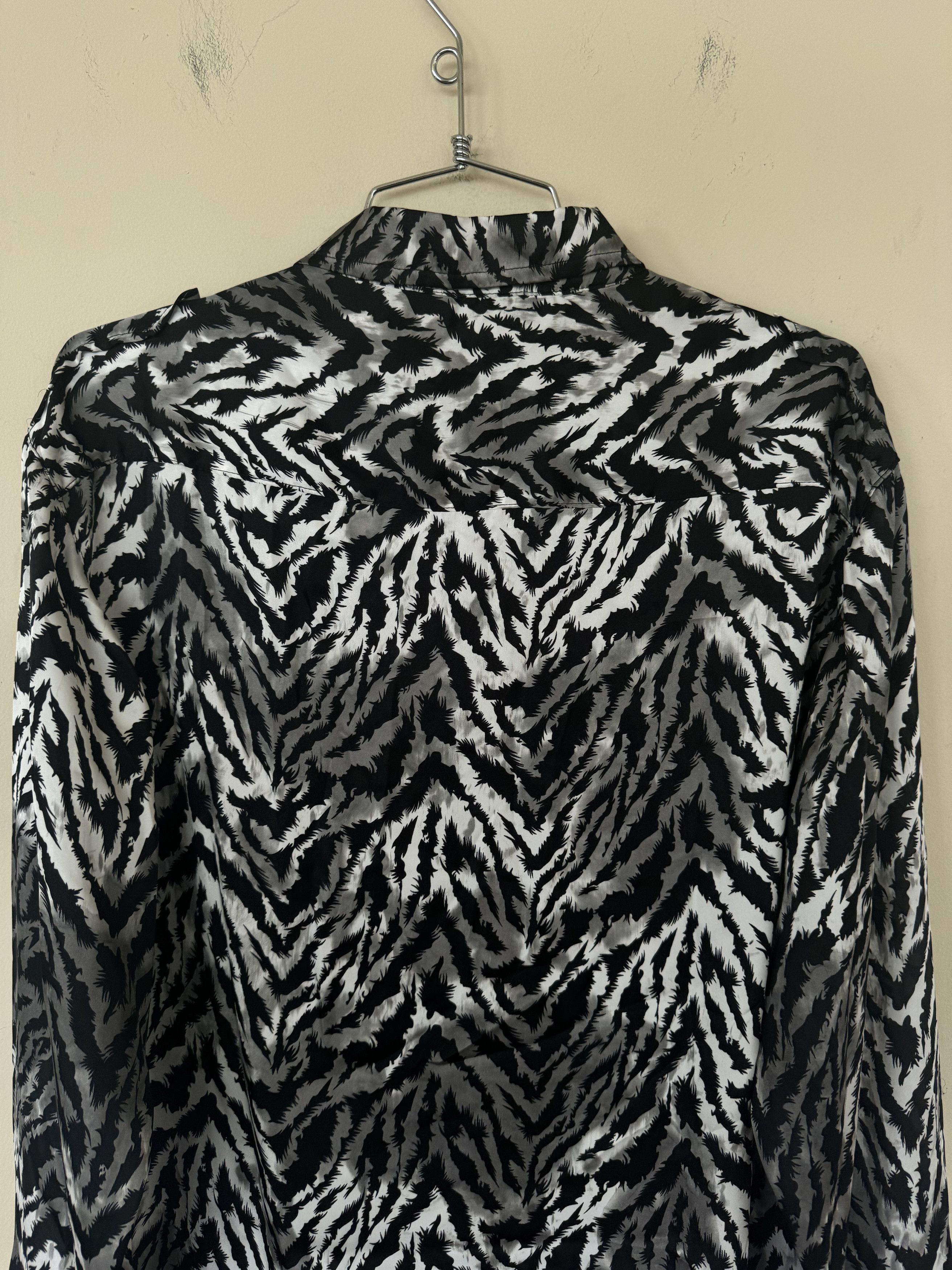 ALEXANDER DIGENOVA AD Tiger Button Up Size US M / EU 48-50 / 2 - 6 Thumbnail
