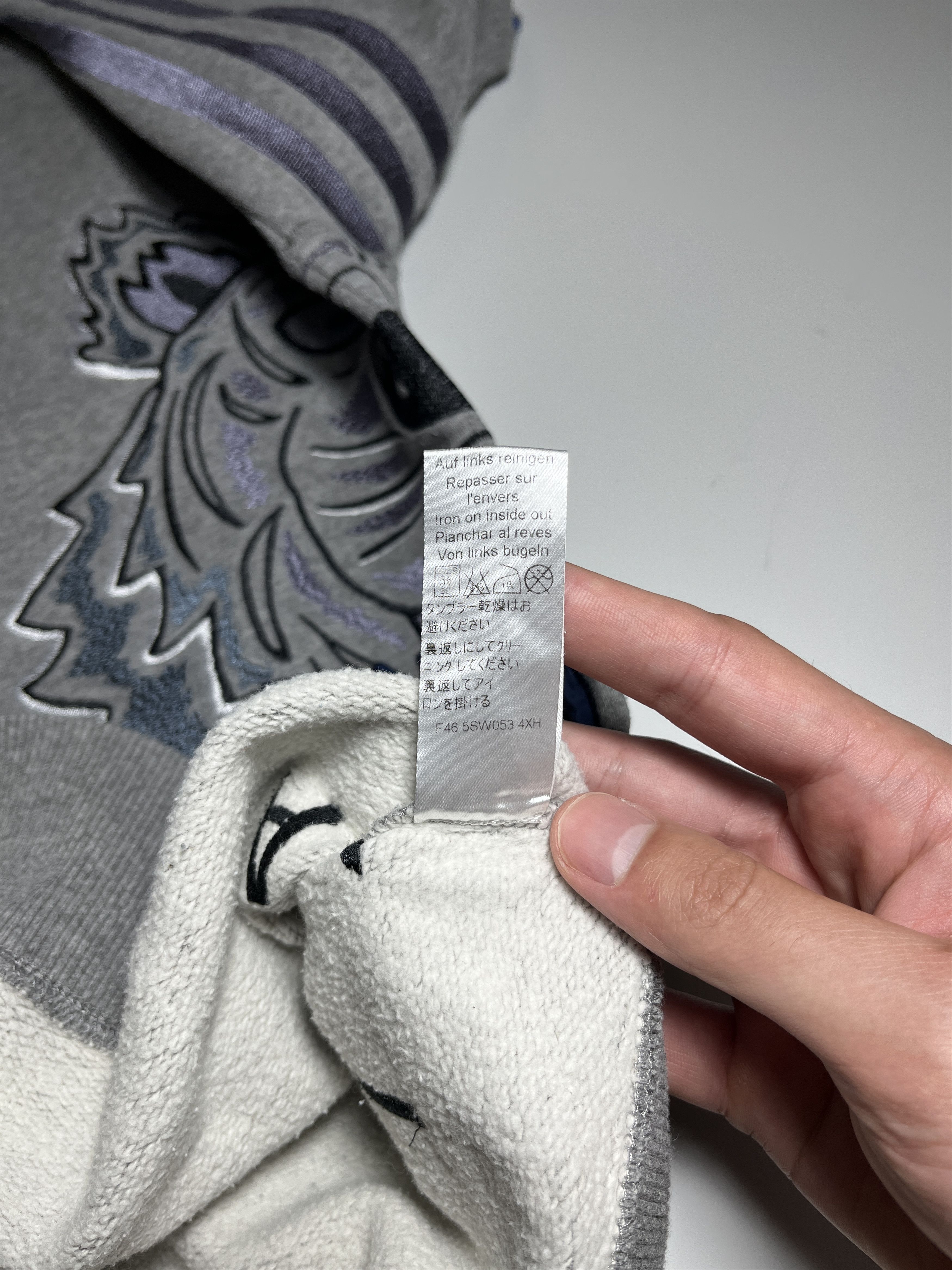 Kenzo Kenzo Embroidered Tiger Geometric Gray Sweatshirt Size M Size US M / EU 48-50 / 2 - 16 Thumbnail