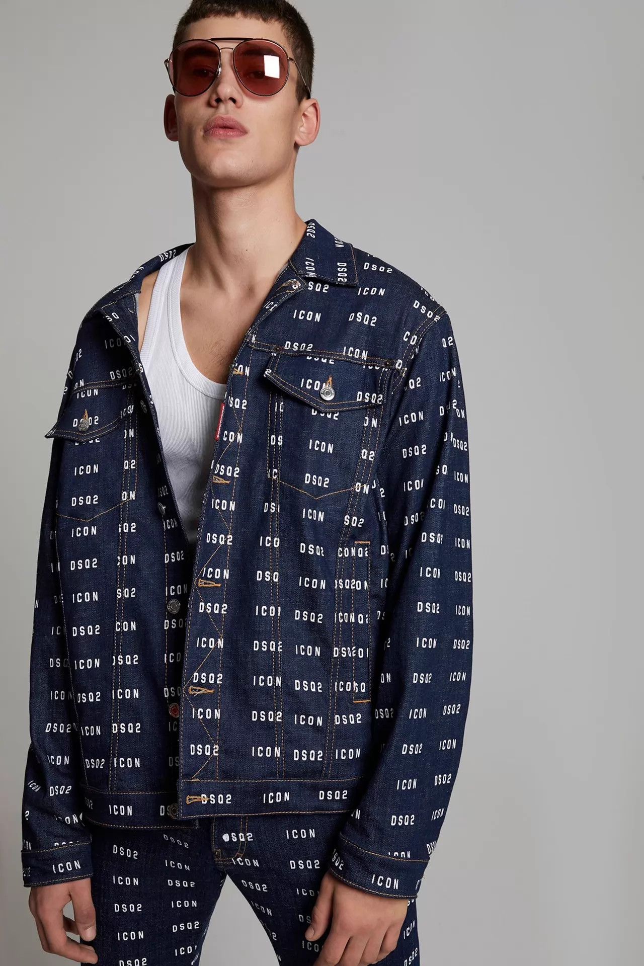 Dsquared2 Dsquared2 D2 All Over Logo Denim Jacket S Size Size US S / EU 44-46 / 1 - 1 Thumbnail