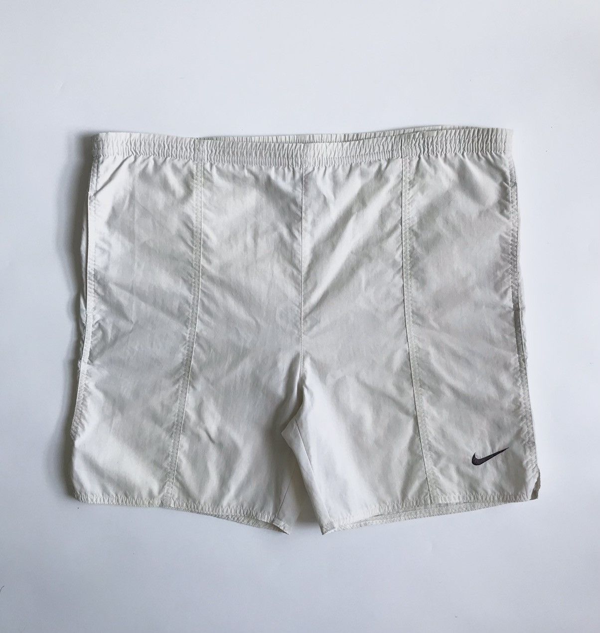 Nike Vintage 90s Nike Shorts Men's 33 Beige Size US 33 - 1 Thumbnail