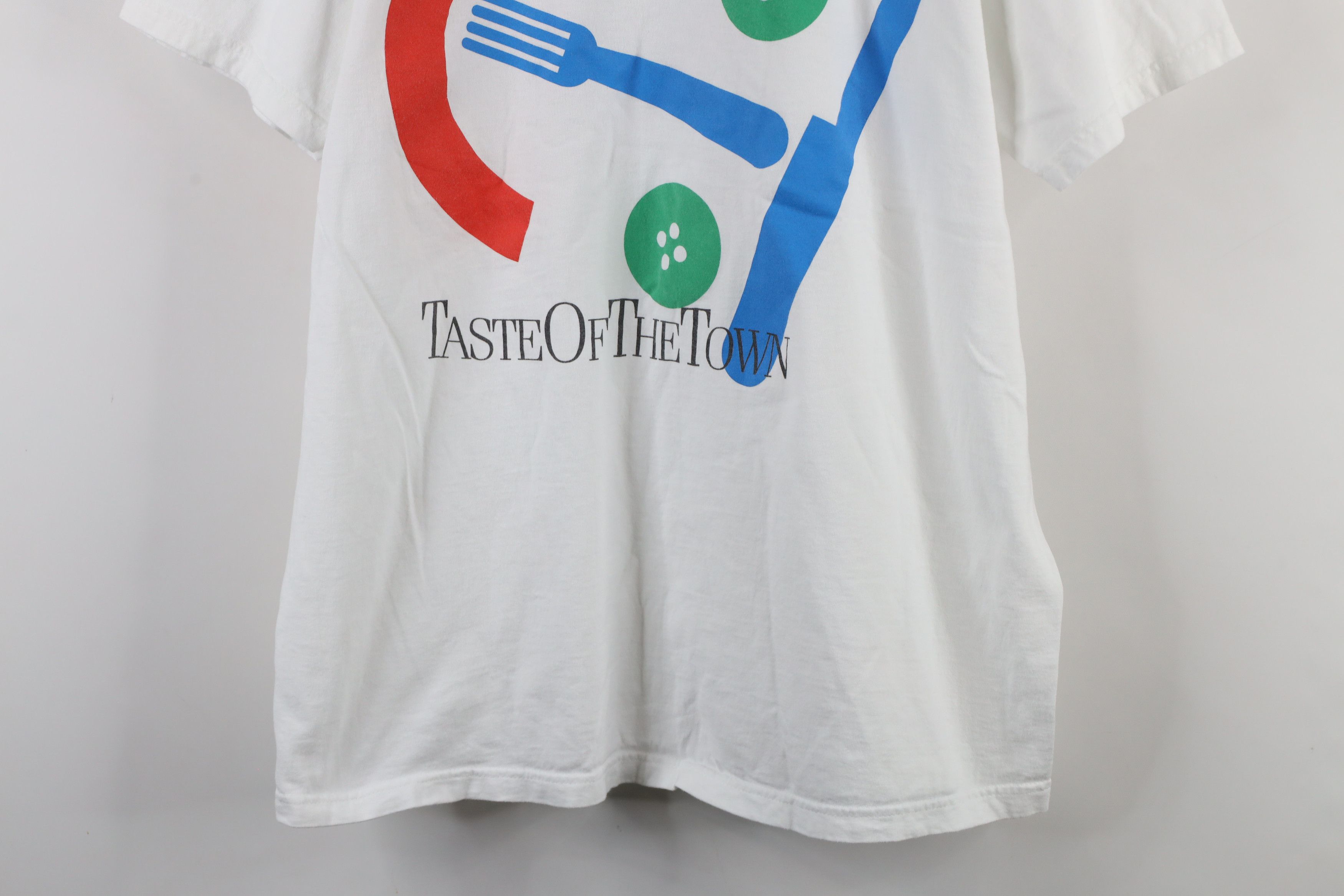 Vintage Vintage 90s of the Town Toledo Restaurants T-Shirt White Size US XL / EU 56 / 4 - 3 Thumbnail