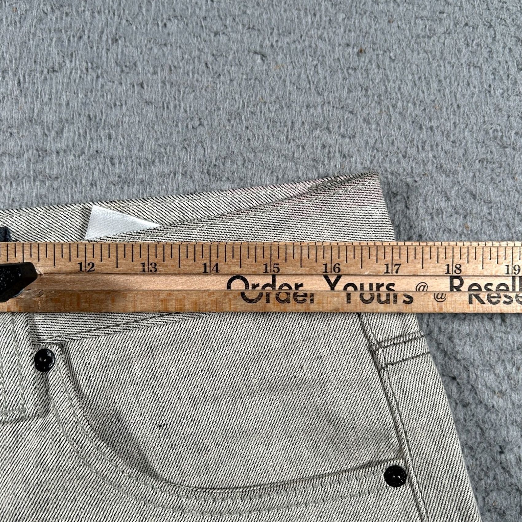 Vintage PJ Mark Denim Jeans Mens 34x32 Beige Straight Leg Regular Cotton Blend 5 Pocket Design Belt Loops Zip Closure Mid Rise Denim Regular Fit Size US 34 / EU 50 - 6 Thumbnail