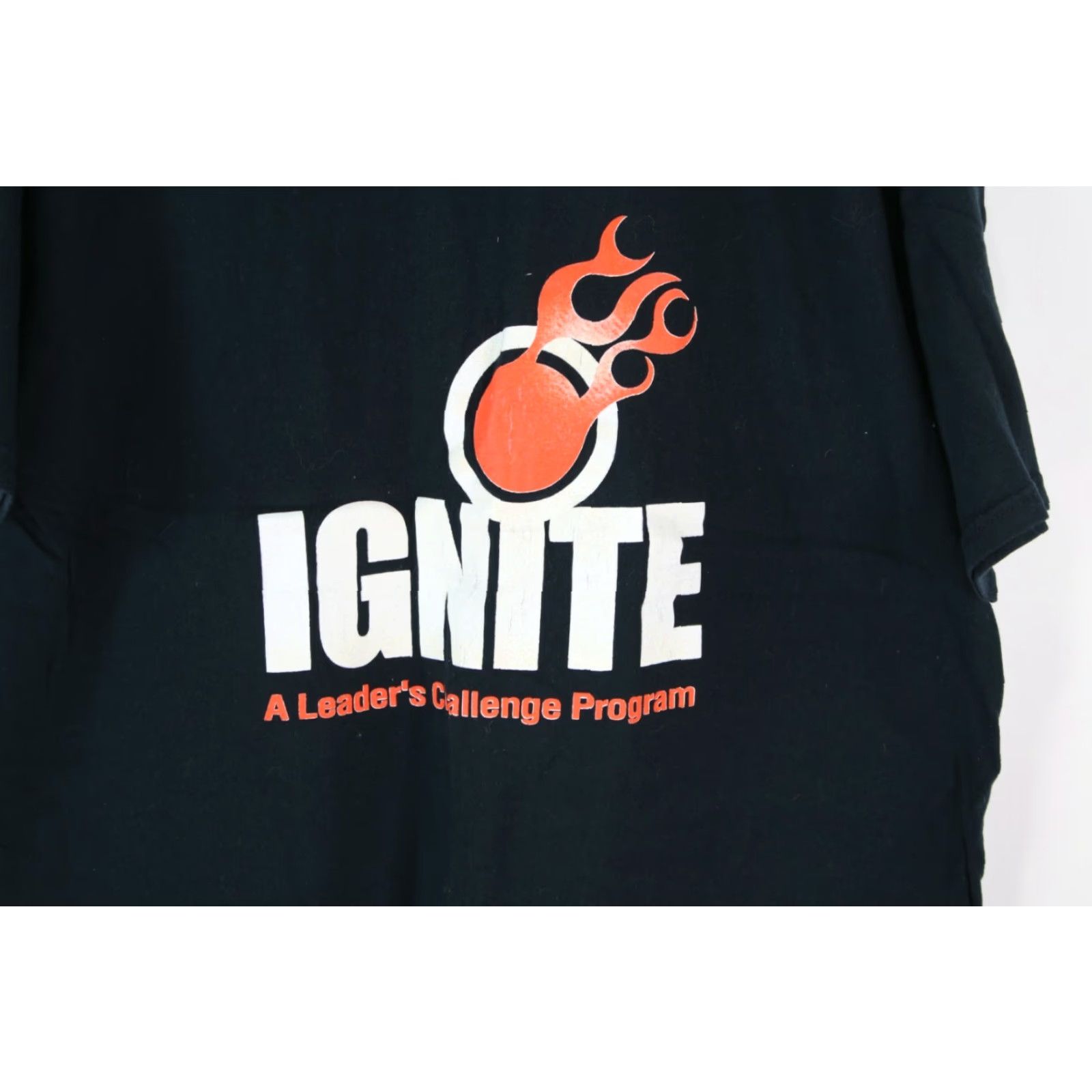 Gildan VINTAGE Gildan Ignite Logo Graphic T-Shirt Black Large Mens 90s Size US L / EU 52-54 / 3 - 3 Thumbnail