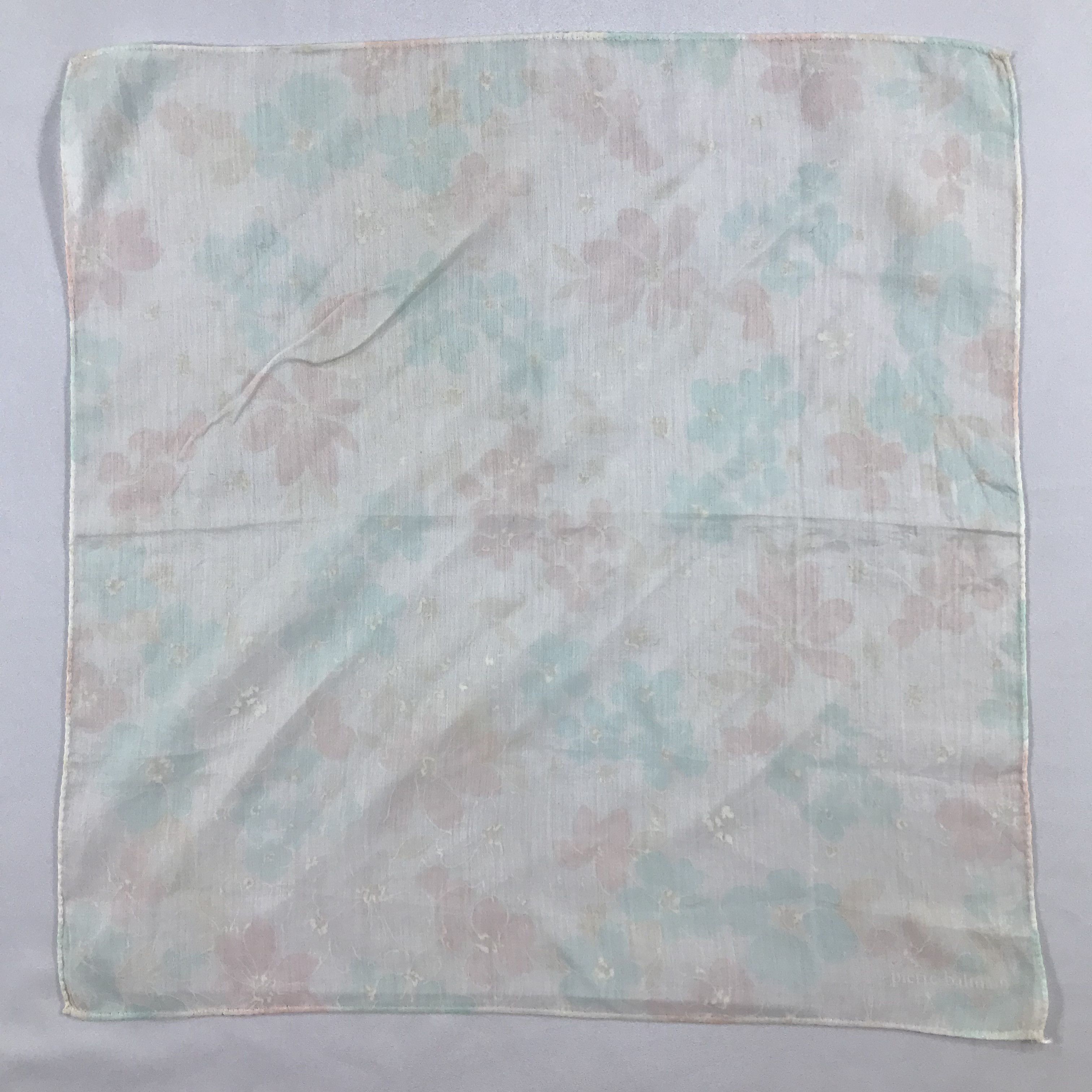 Pierre Balmain × Vintage Pierre Balmain Bandana / Handkerchief / Neckerchief - S2413 Size ONE SIZE - 1 Thumbnail