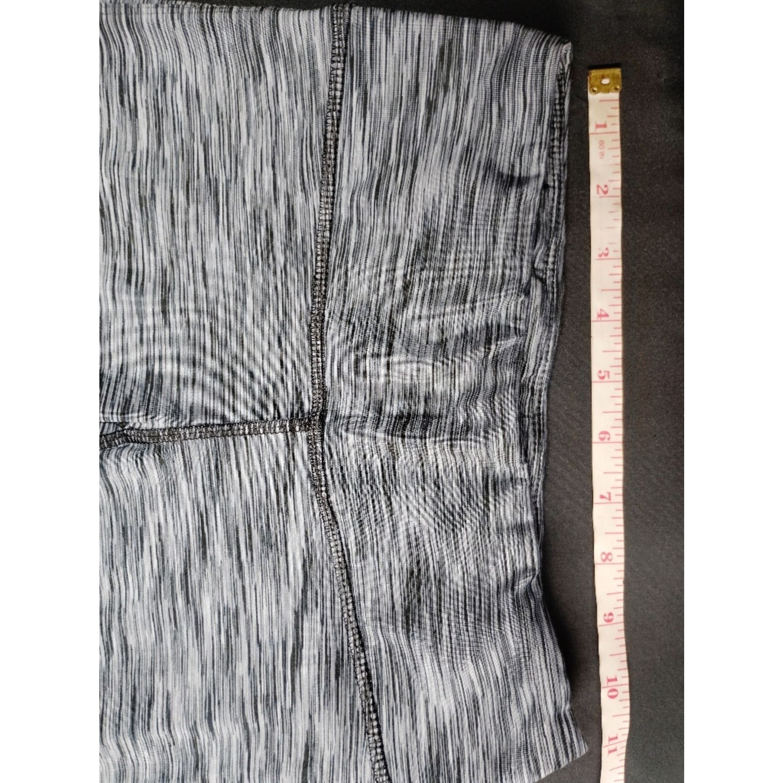 Champion Champion Gray Space-Dye Capri Leggings with Lattice Straps Size 23" - 3 Thumbnail