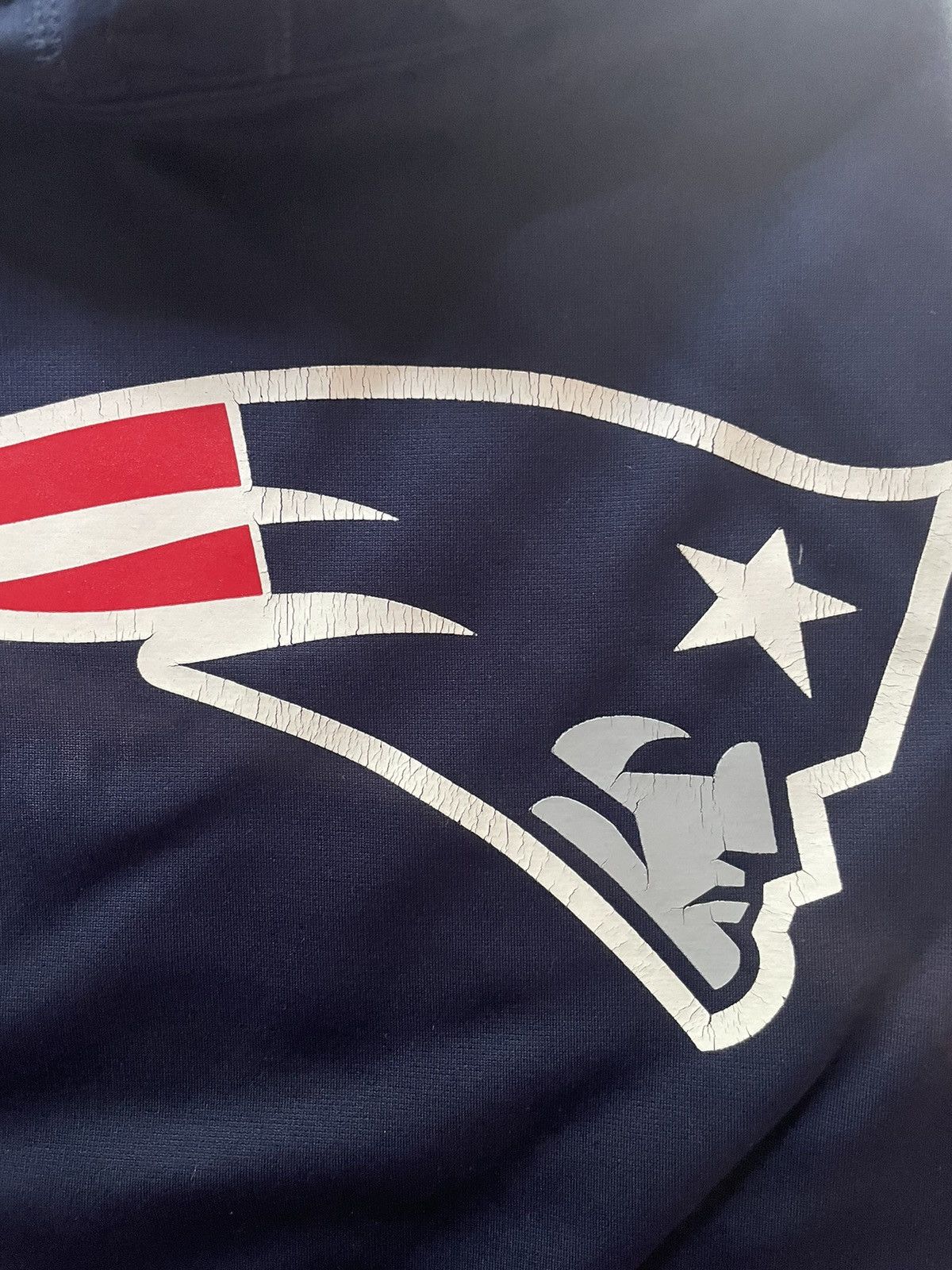 Nike 💥💥 New England Patriots Vintage Nike Dri-Fit Hoodie Size US M / EU 48-50 / 2 - 4 Thumbnail