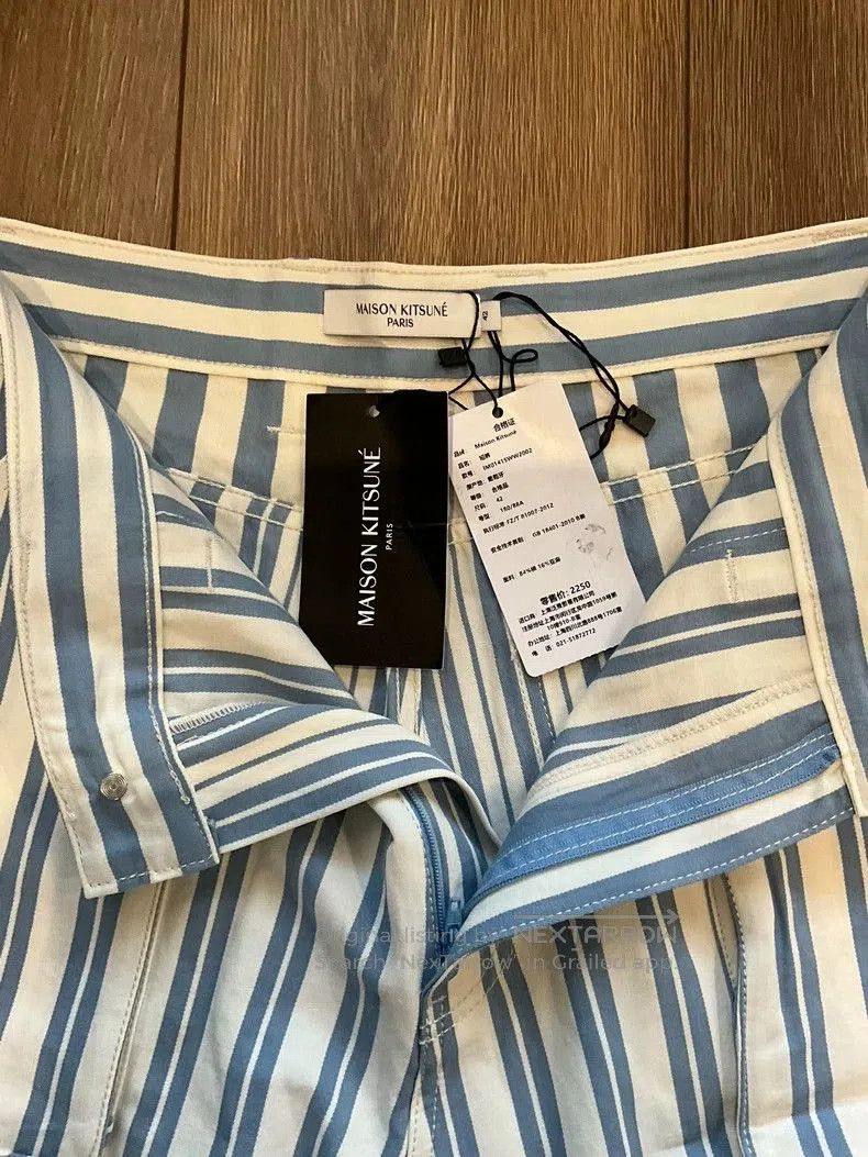 Vintage Maison Kitsuné Men's Striped Cargo Shorts. Size US 42 / EU 58 - 3 Thumbnail